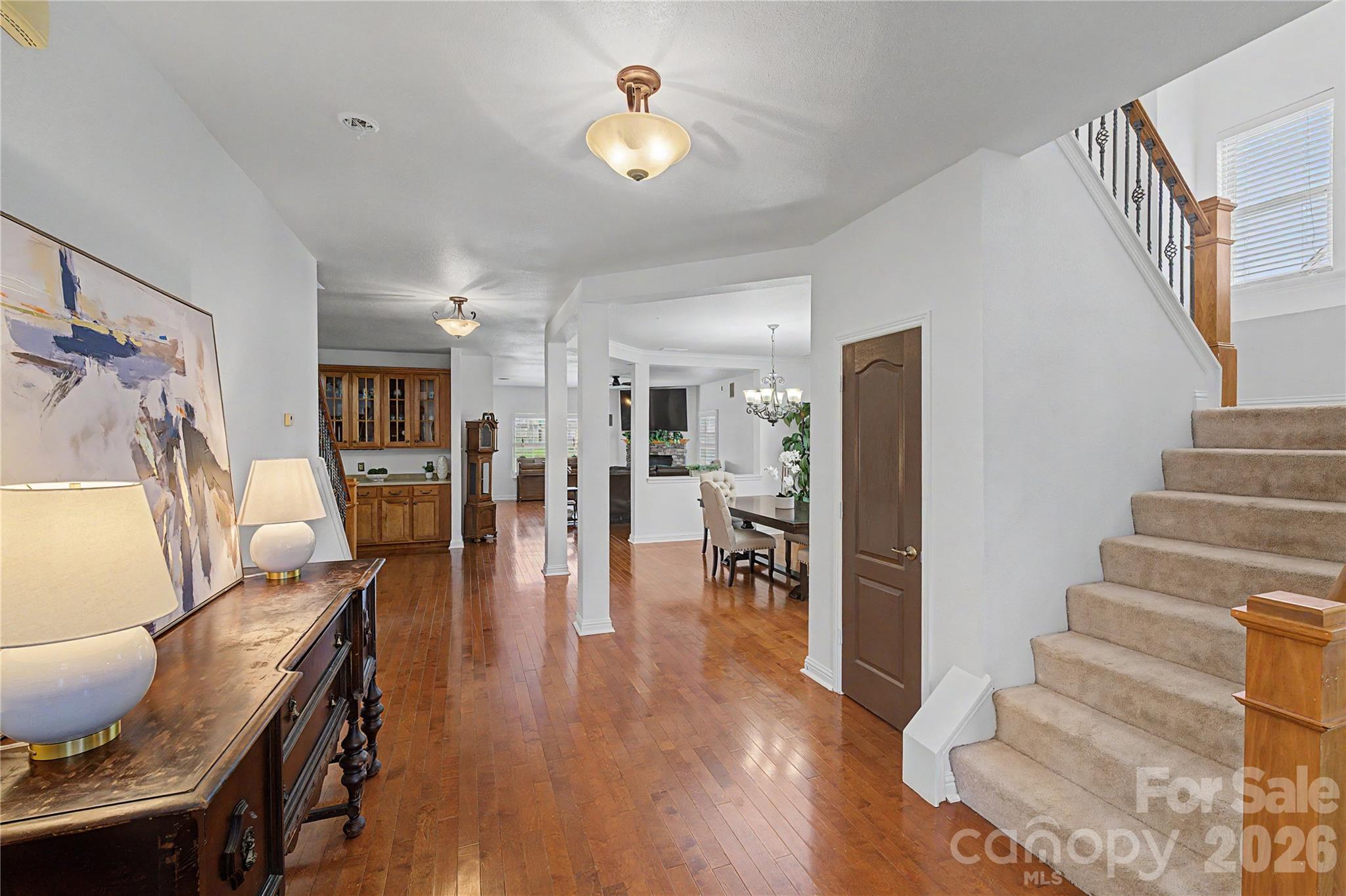 Foyer view into open floorplan - 329 Farm Springs Drive, Mount Holly