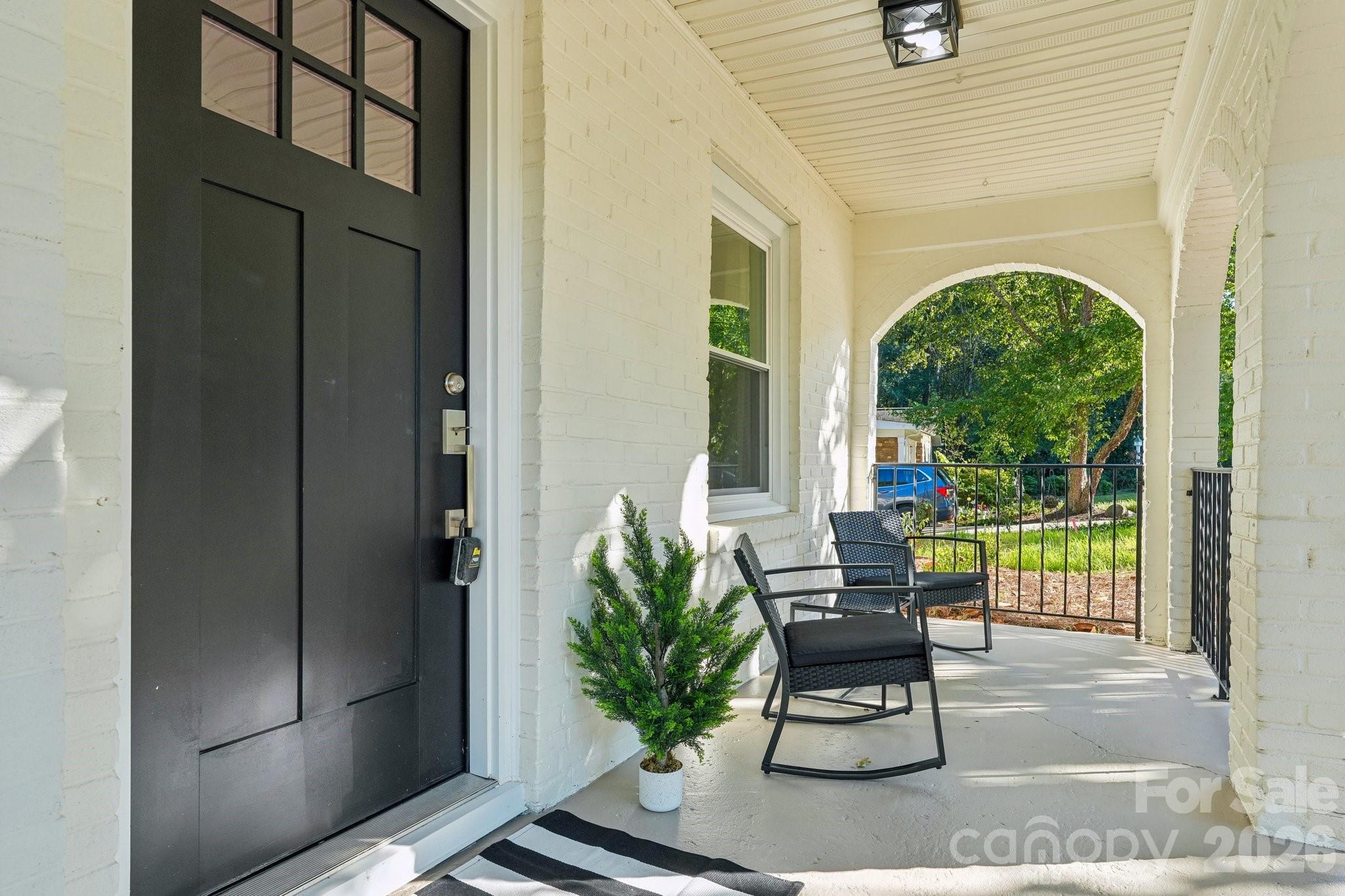 Single Family Residence at 217 Rehobeth Road, Waxhaw, photo 3 of 22