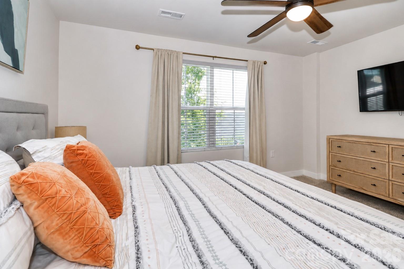 Townhouse at 126 Jameson Park Drive, Troutman, photo 20 of 41