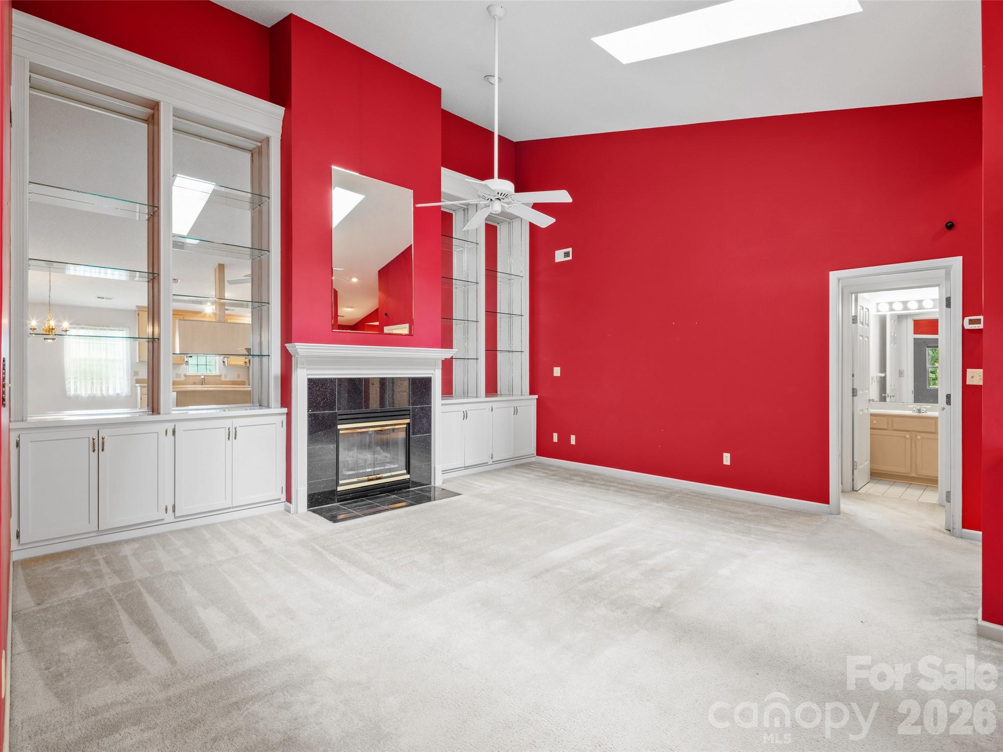Townhouse at 21 Heather Way, Candler, photo 12 of 30