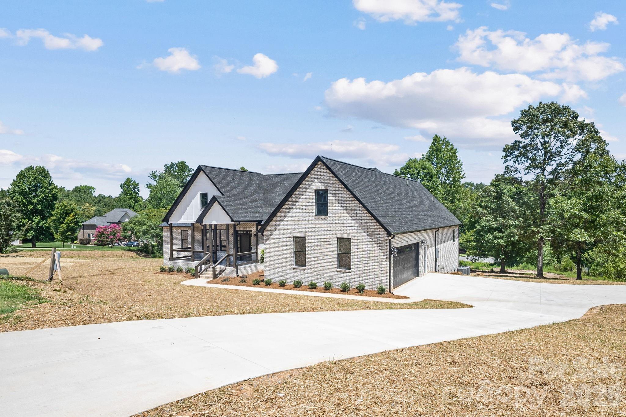 Single Family Residence at 140 Ridgeline Drive, Salisbury, photo 36 of 45
