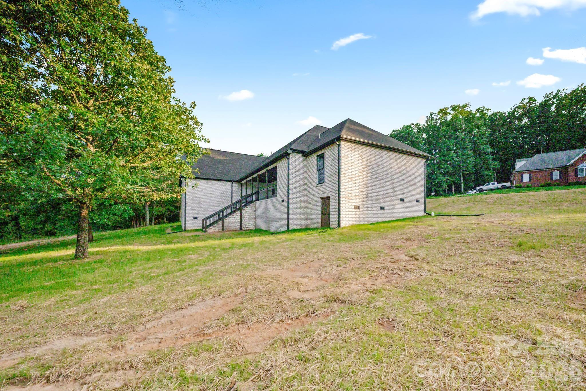 Single Family Residence at 140 Ridgeline Drive, Salisbury, photo 41 of 45