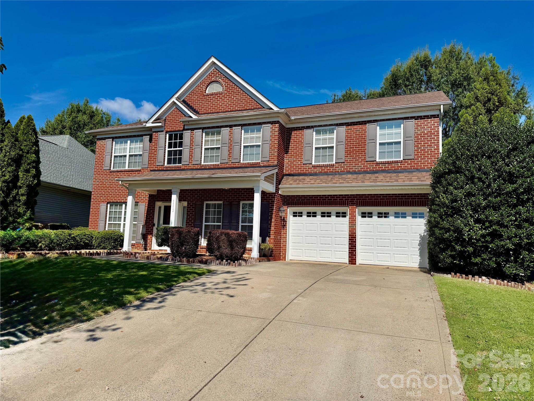 Single Family Residence at 1112 Tranquil Falls Lane, Matthews, photo 2 of 45