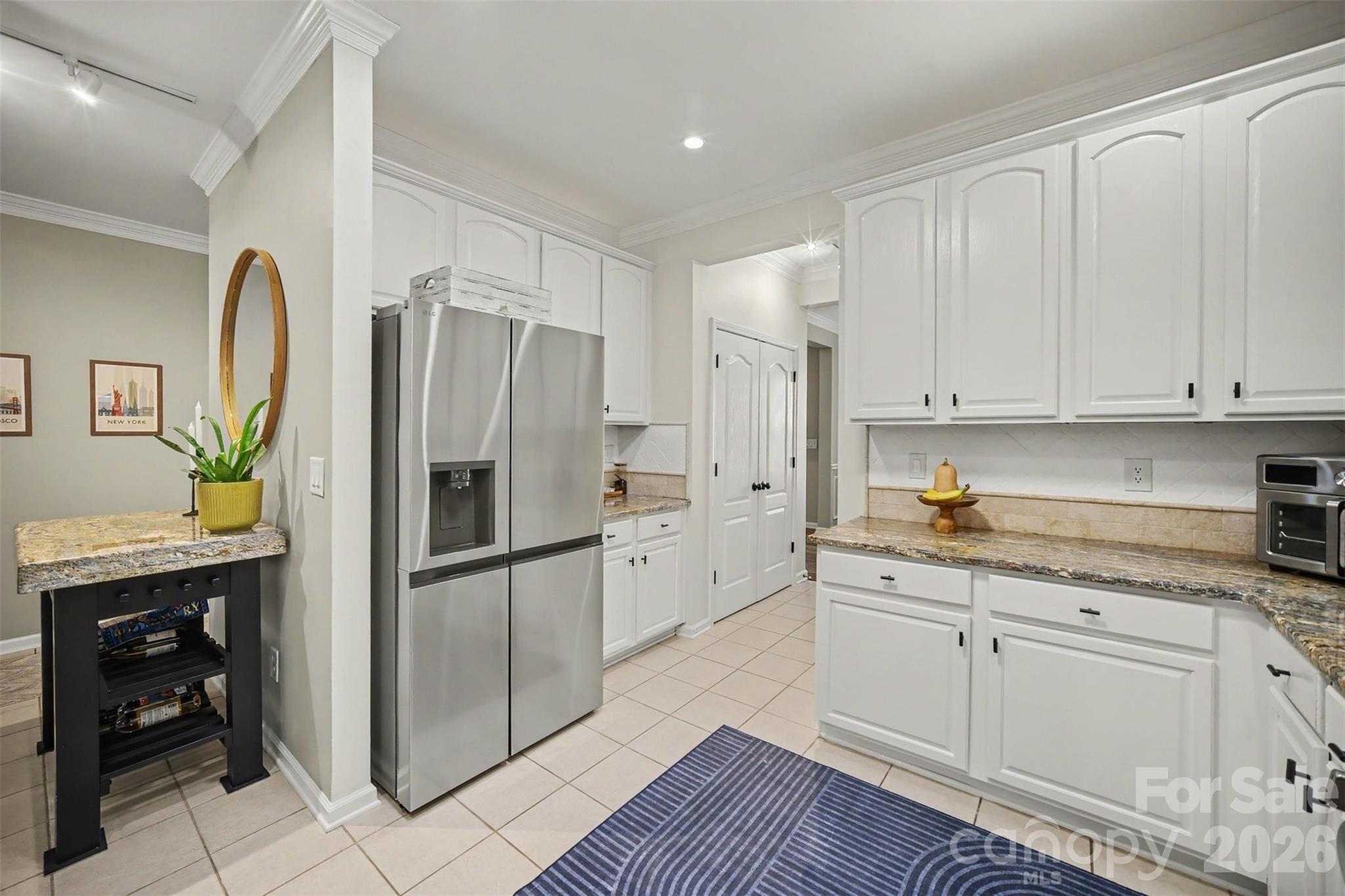 Single Family Residence at 15011 Bridle Trace Lane, Pineville, photo 12 of 41