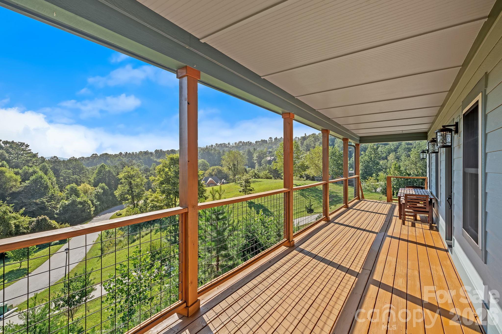 Single Family Residence at 19 Magnolia Farms Drive, Asheville, photo 4 of 44