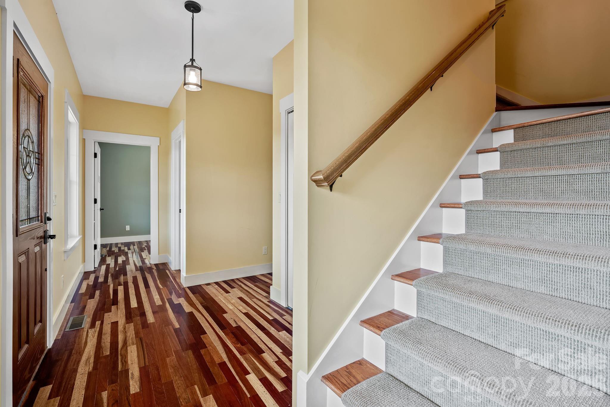 Single Family Residence at 19 Magnolia Farms Drive, Asheville, photo 20 of 44