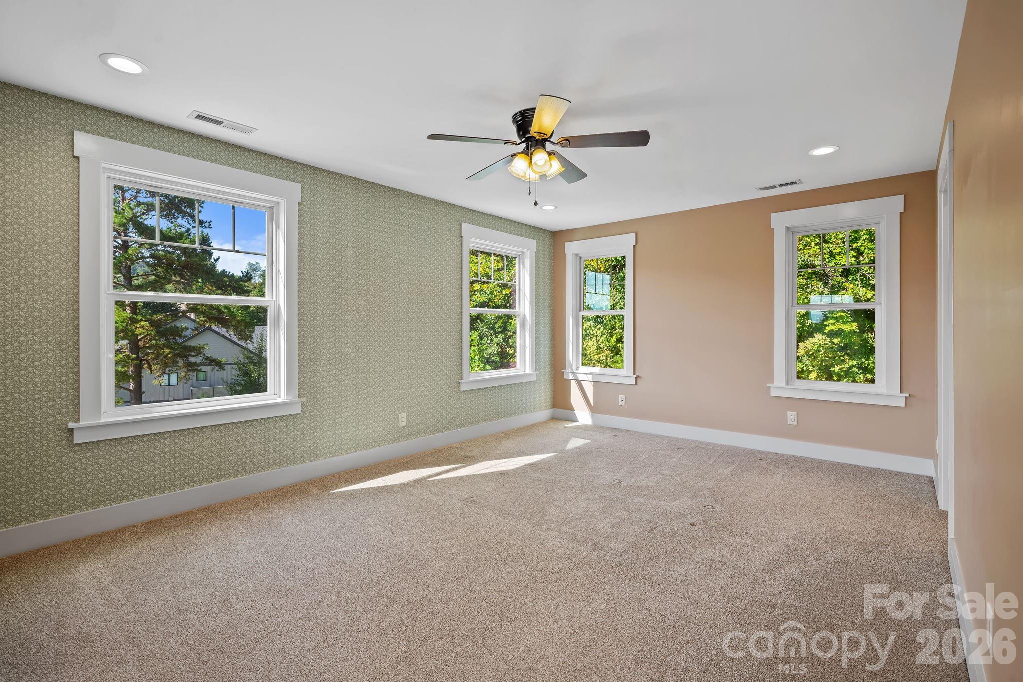 Single Family Residence at 19 Magnolia Farms Drive, Asheville, photo 23 of 44