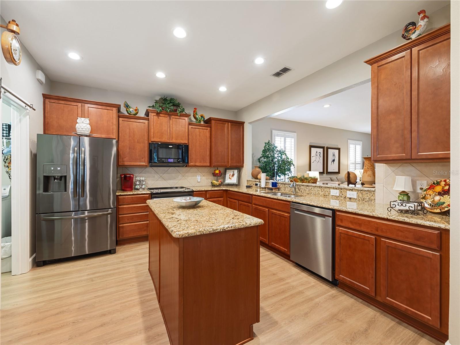 Single Family Residence at 10134 SW 75TH STREET RD, OCALA, photo 4 of 50