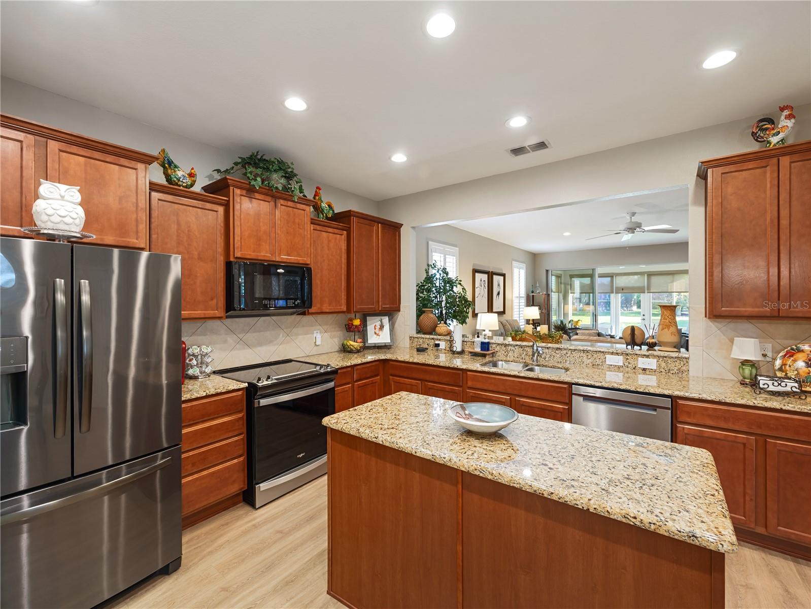Single Family Residence at 10134 SW 75TH STREET RD, OCALA, photo 5 of 50
