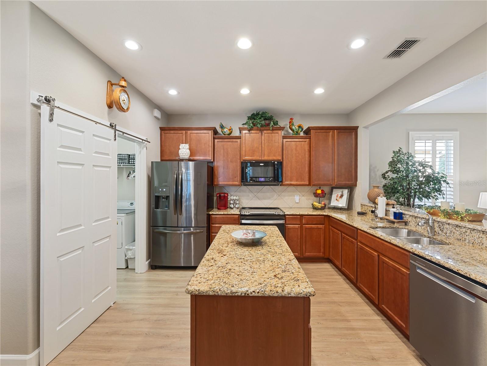 Single Family Residence at 10134 SW 75TH STREET RD, OCALA, photo 6 of 50