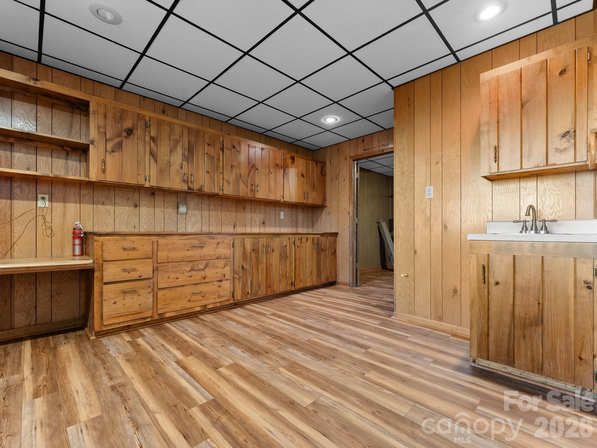 Den with sink and office area - 977 Morning Ride Drive, Columbus