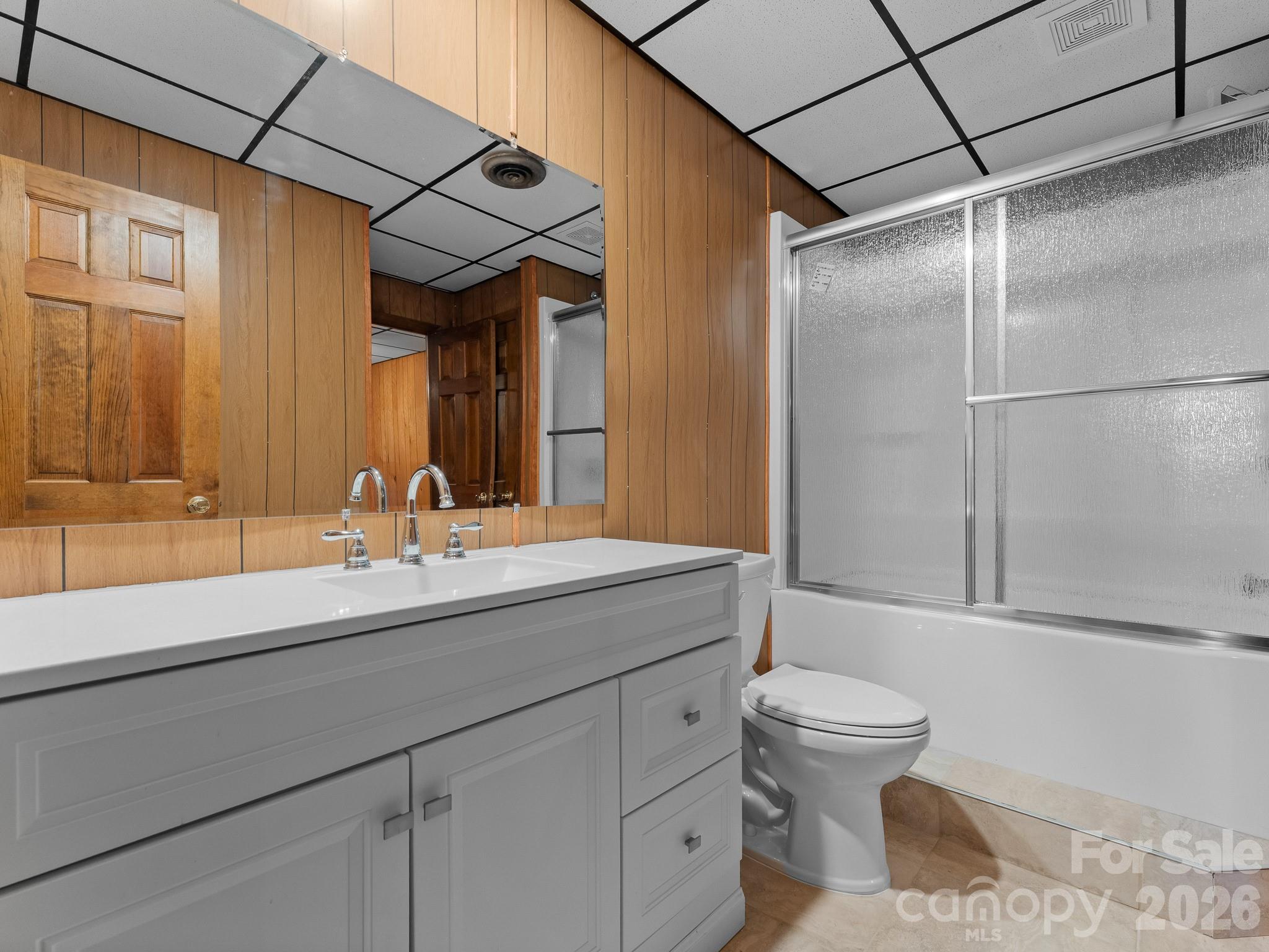 Full bath in basement - 977 Morning Ride Drive, Columbus