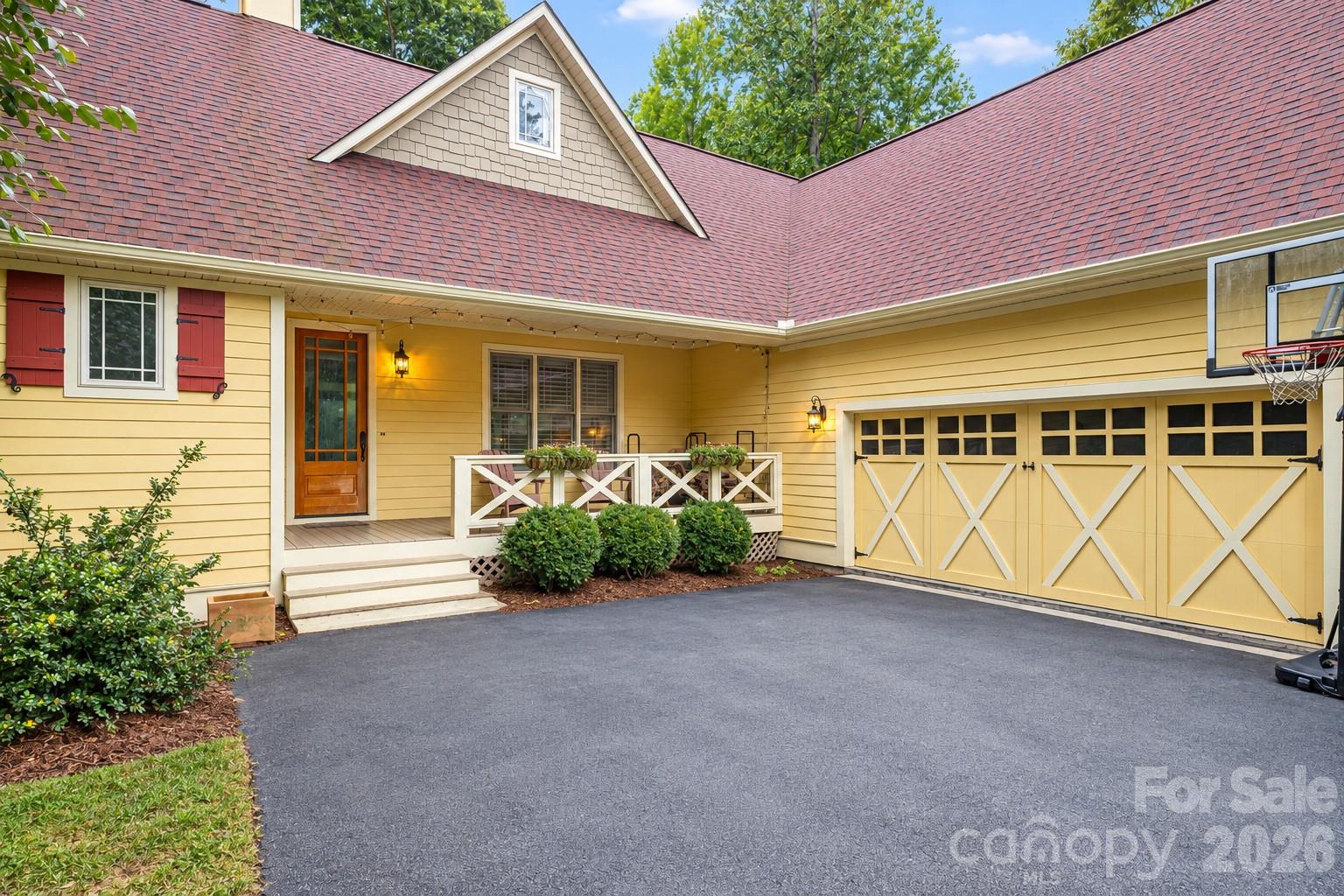 Single Family Residence at 312 E Forest Place, Candler, photo 2 of 44
