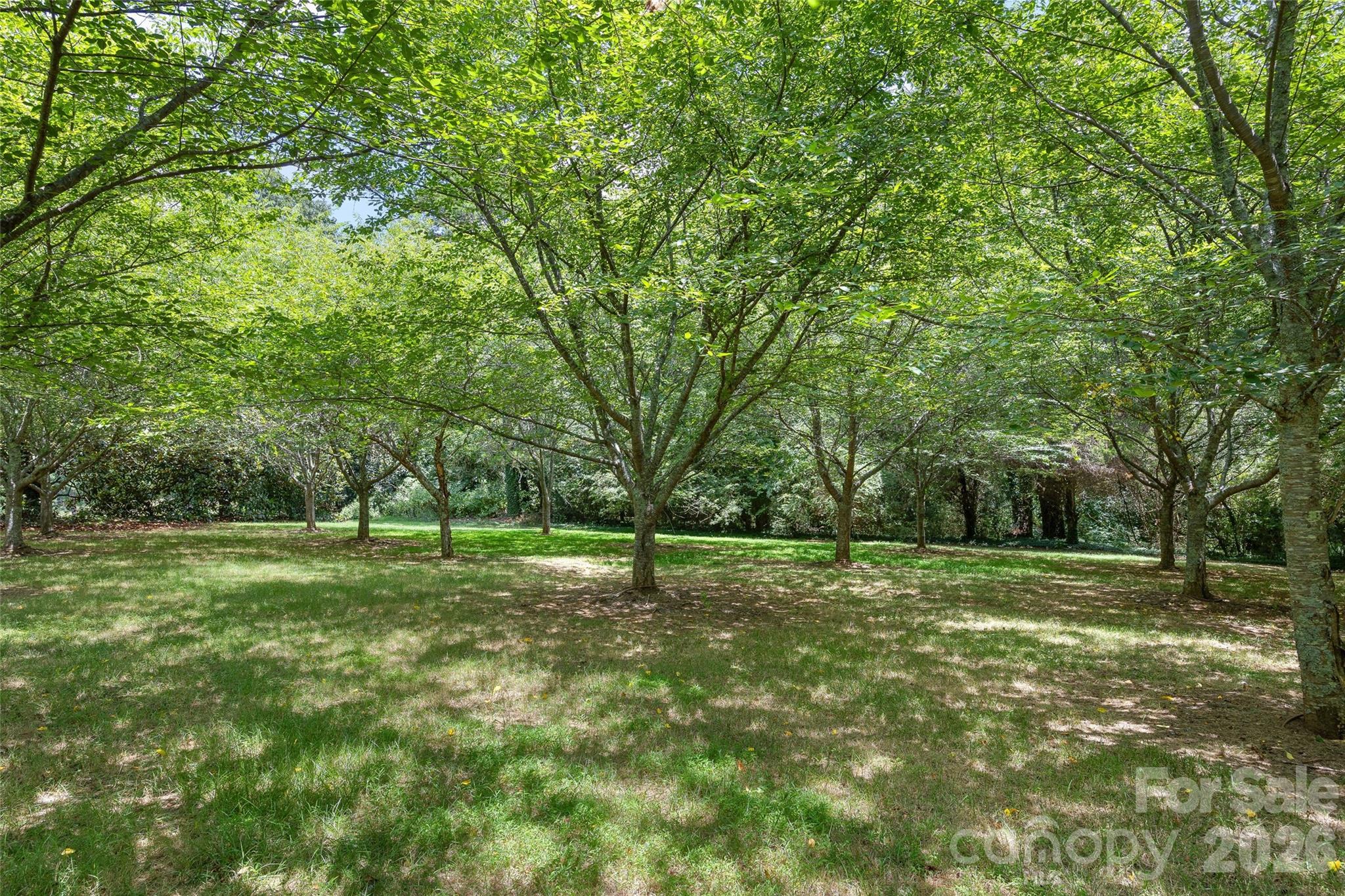 Single Family Residence at 832 Wren Road, Gastonia, photo 42 of 44