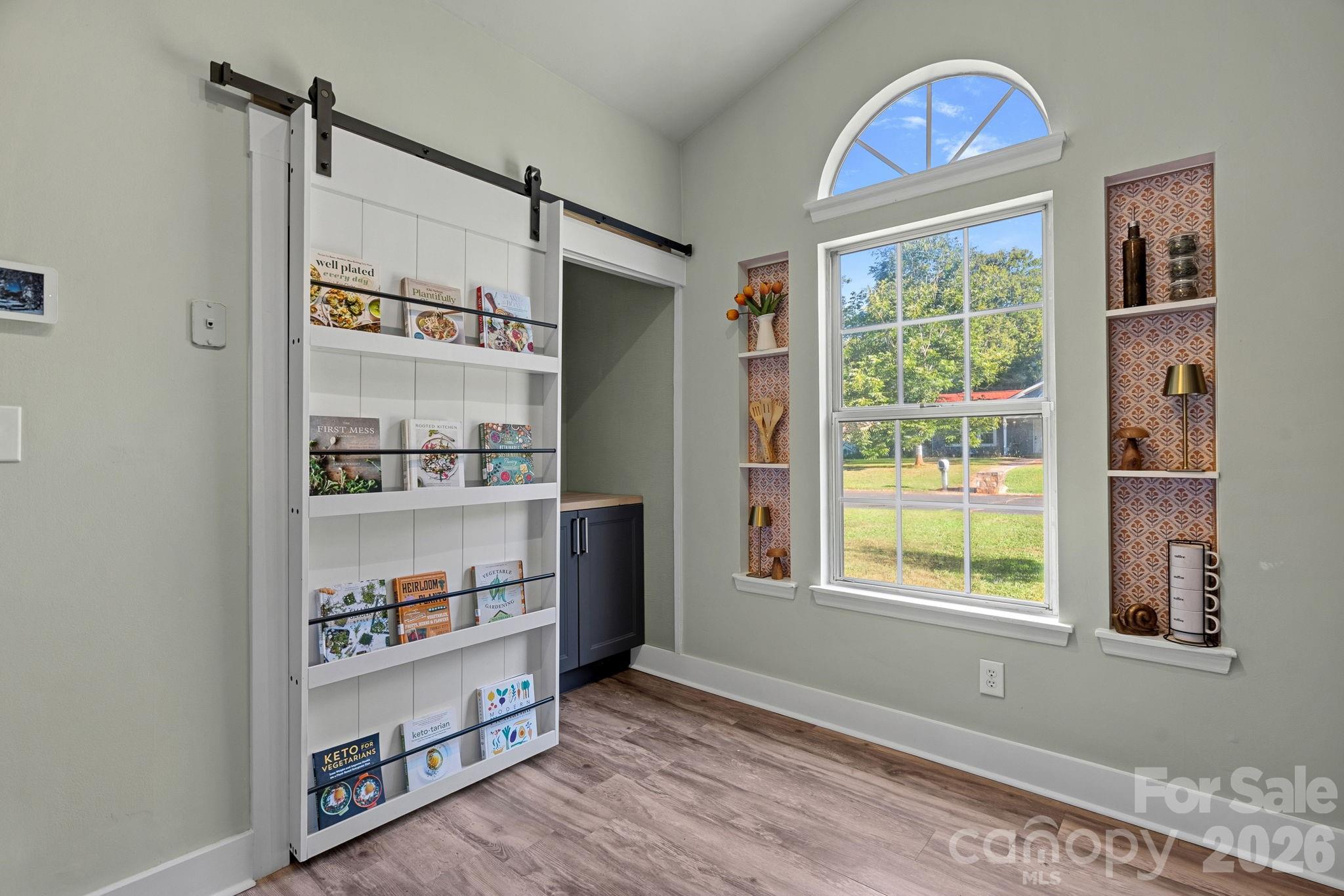 Single Family Residence at 7120 Chattanooga Lane, Mint Hill, photo 5 of 32