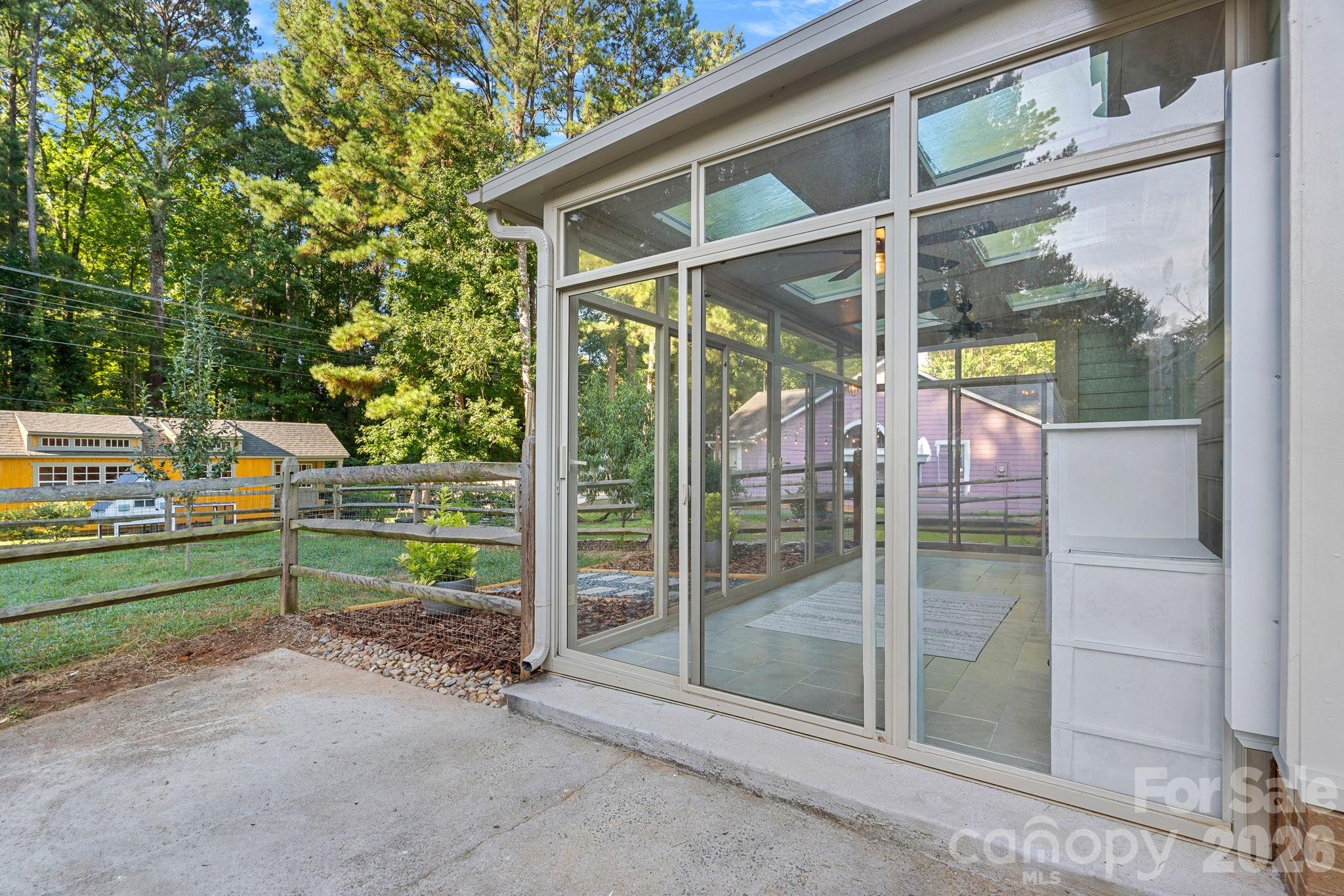 Single Family Residence at 7120 Chattanooga Lane, Mint Hill, photo 19 of 32