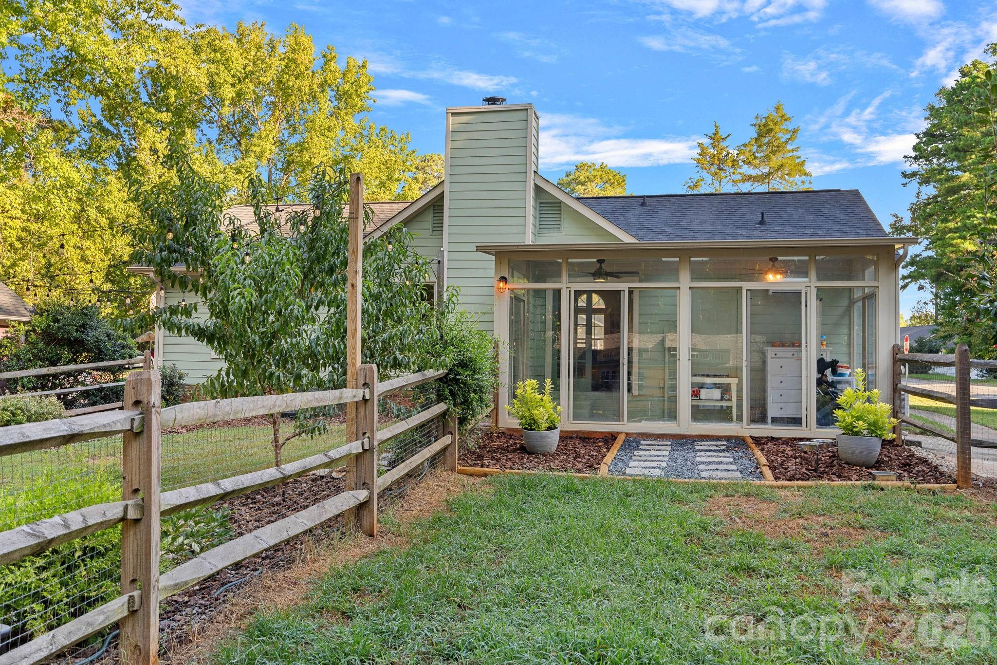 Single Family Residence at 7120 Chattanooga Lane, Mint Hill, photo 27 of 32