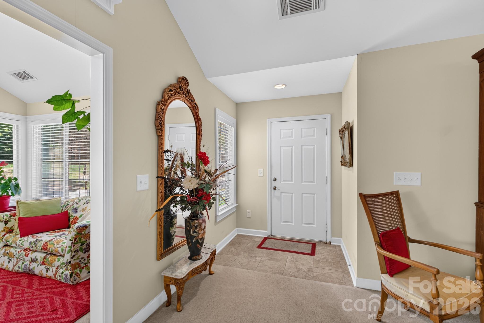 Foyer - 232 Lone Oak Circle, Rock Hill