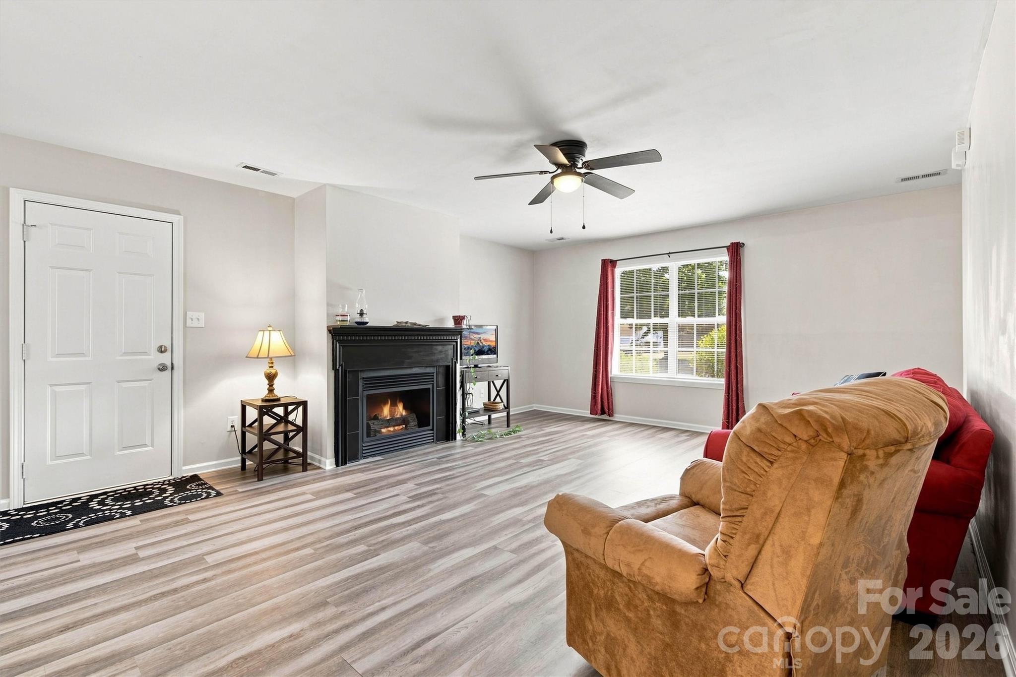 Living room - 119 Sweet Martha Drive, Mooresville