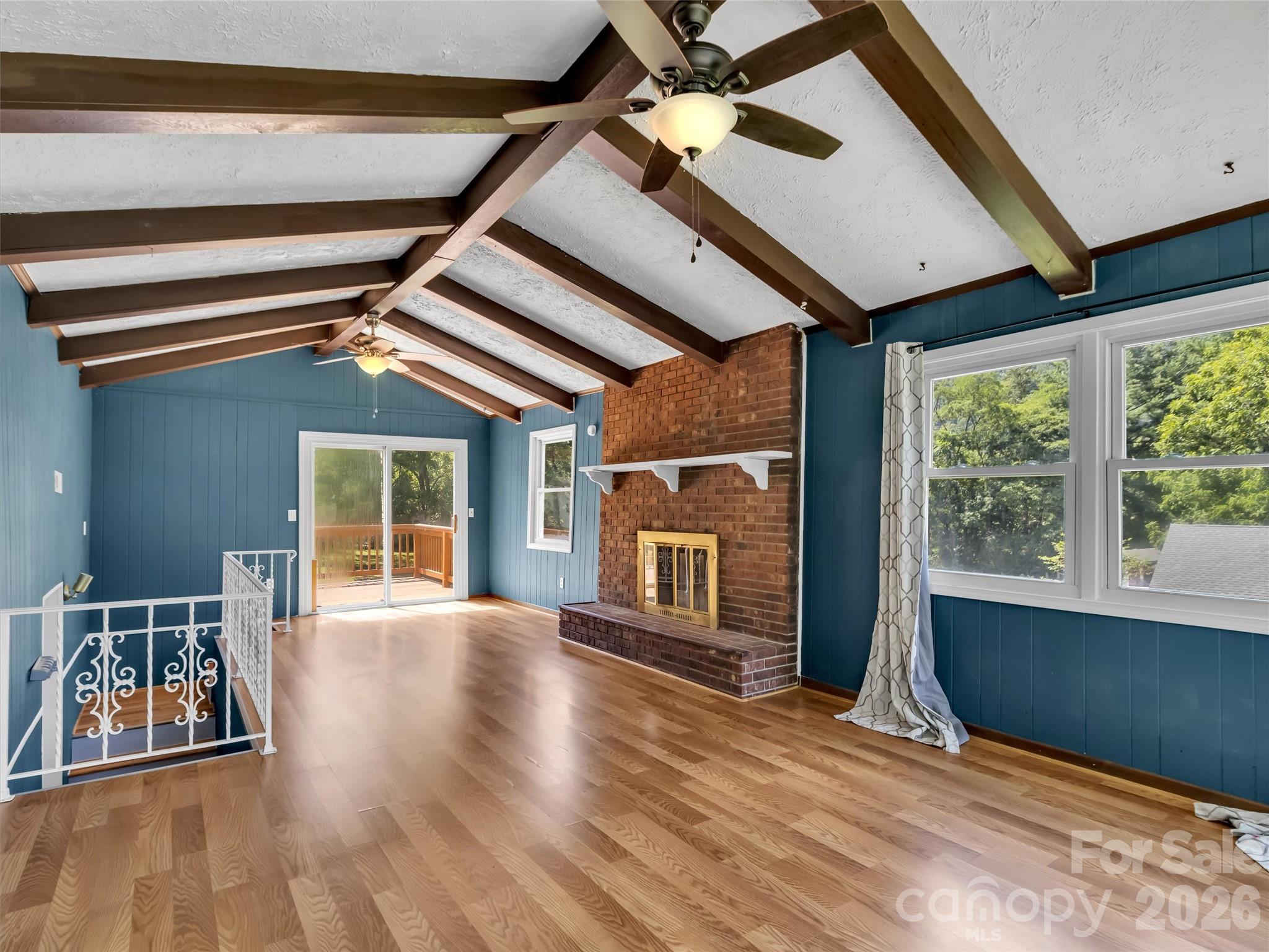 Single Family Residence at 29 Colony Lane, Waynesville, photo 5 of 35