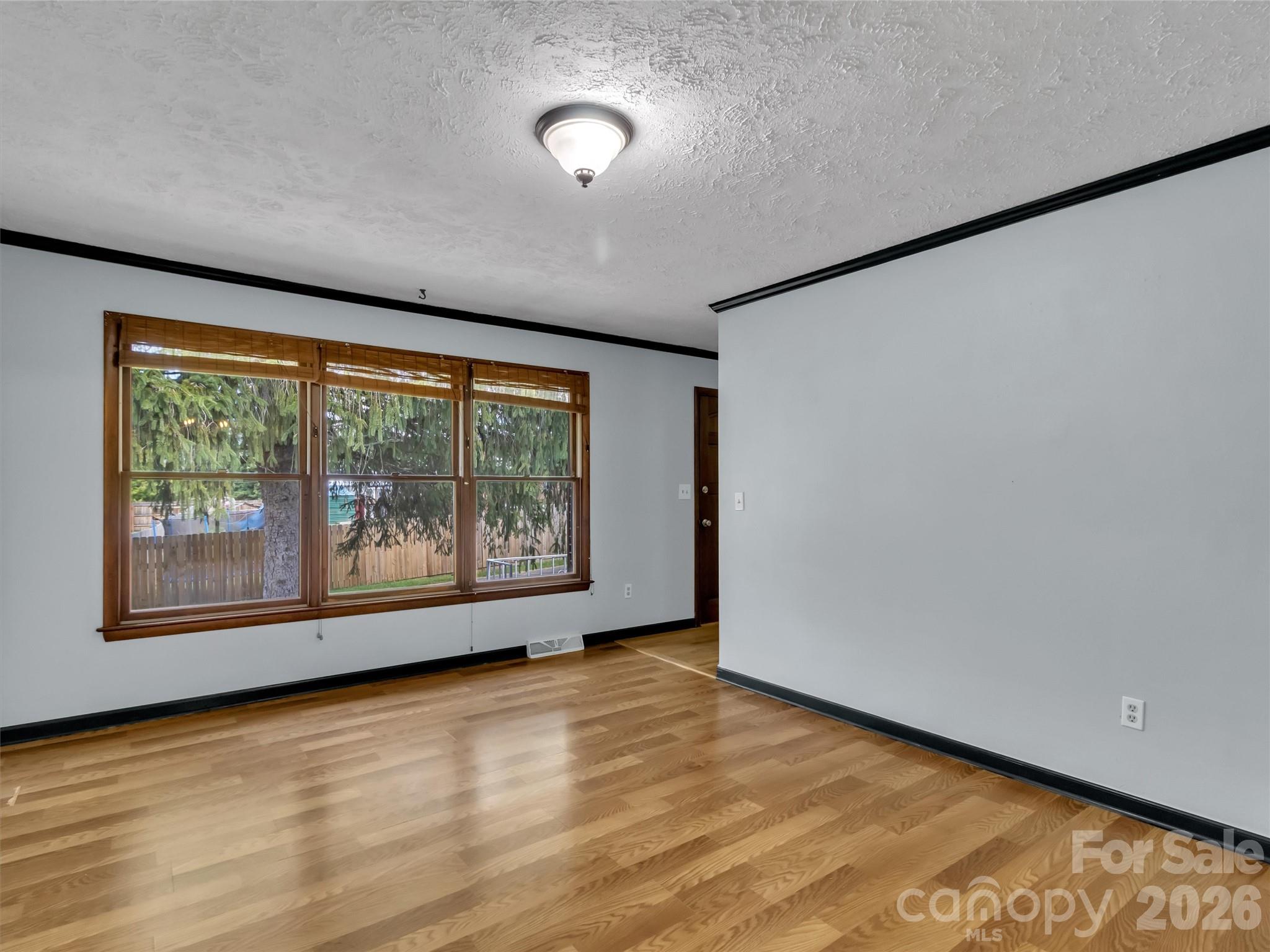 Single Family Residence at 29 Colony Lane, Waynesville, photo 7 of 35