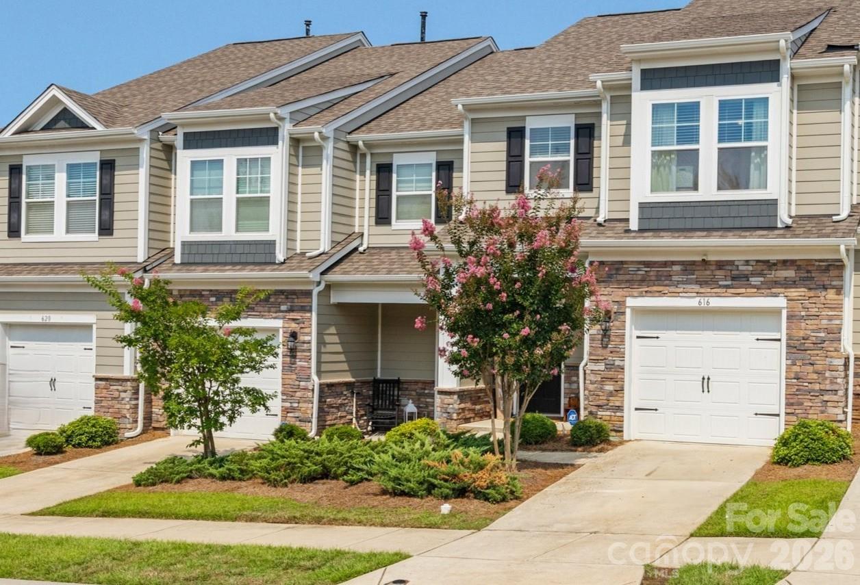 Townhouse at 616 Altamonte Drive, Clover, photo 29 of 30