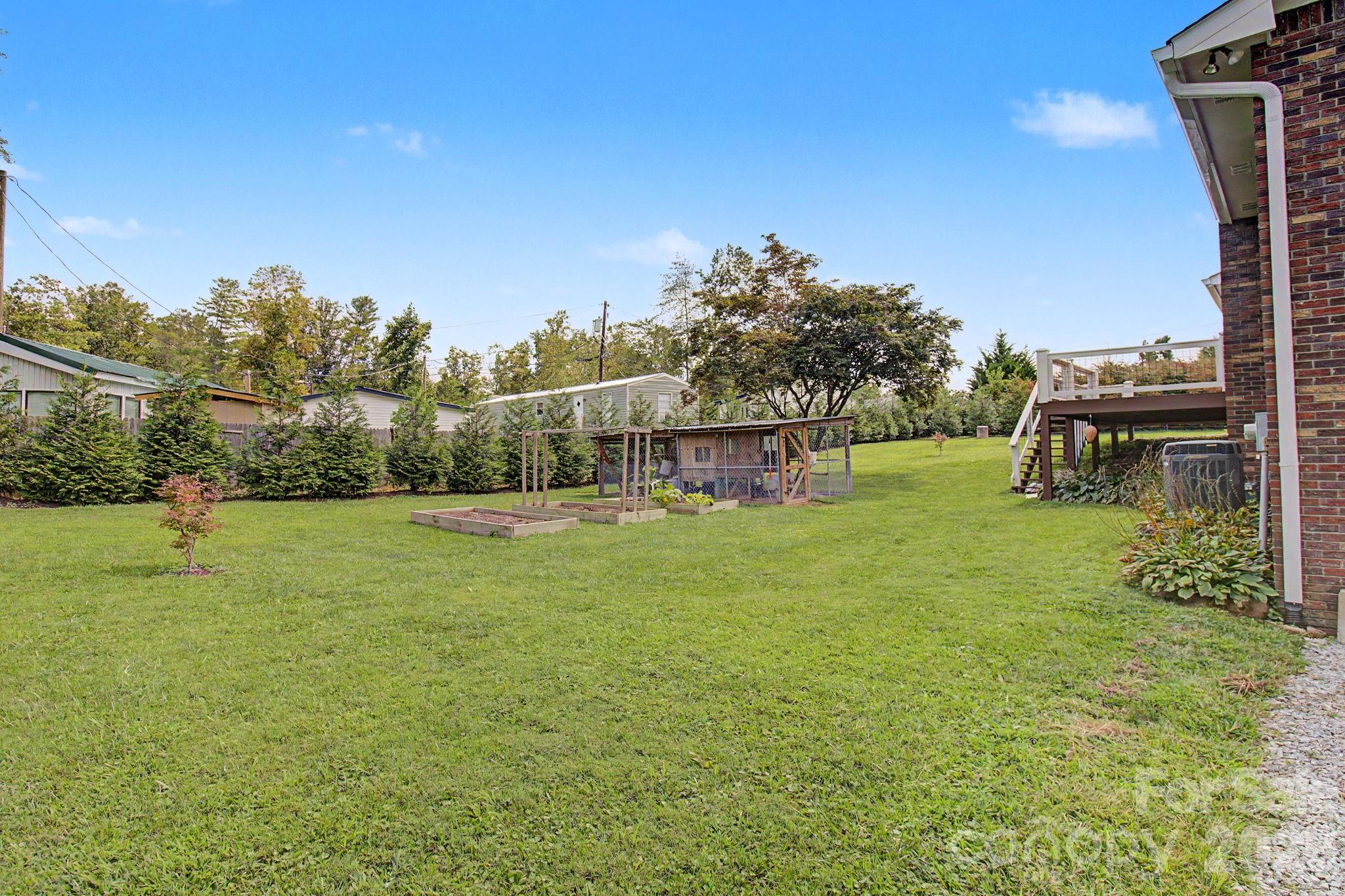 Flat and Usable Yard - 230 Blythewood Drive, Hendersonville