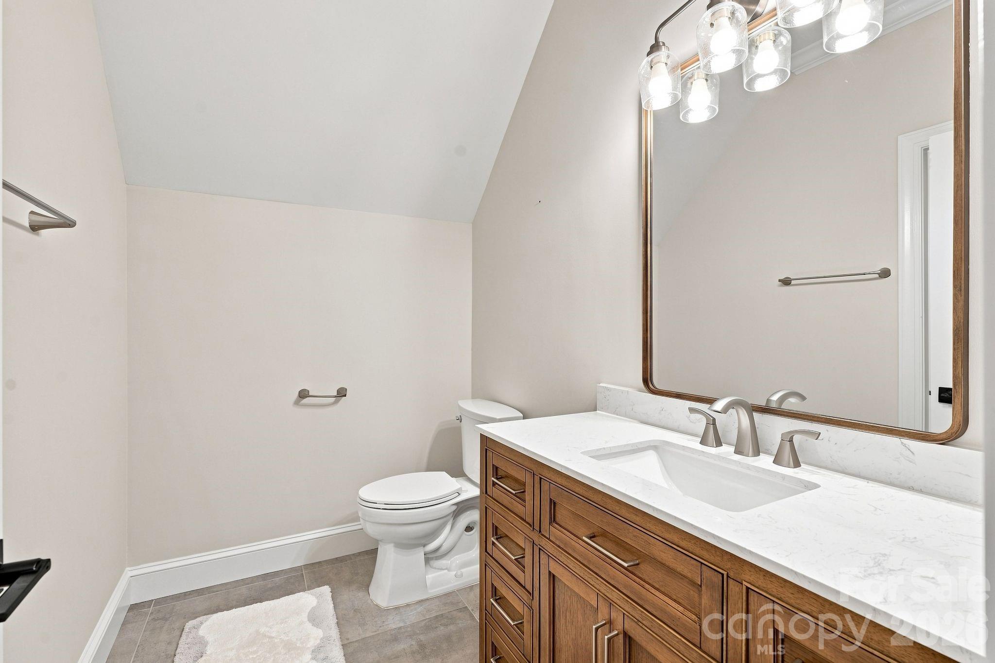 Single Family Residence at 108 Dunn Ross Court, Mooresville, photo 18 of 33