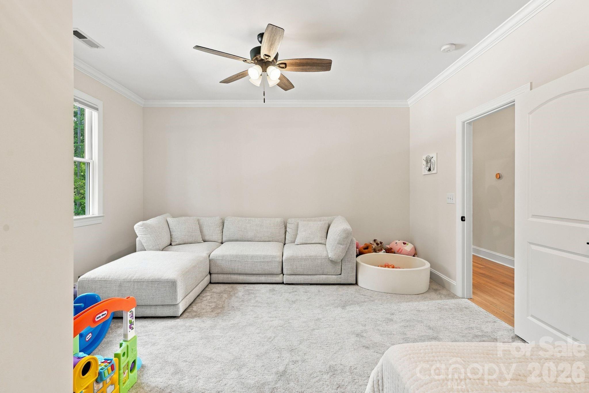 Single Family Residence at 108 Dunn Ross Court, Mooresville, photo 20 of 33