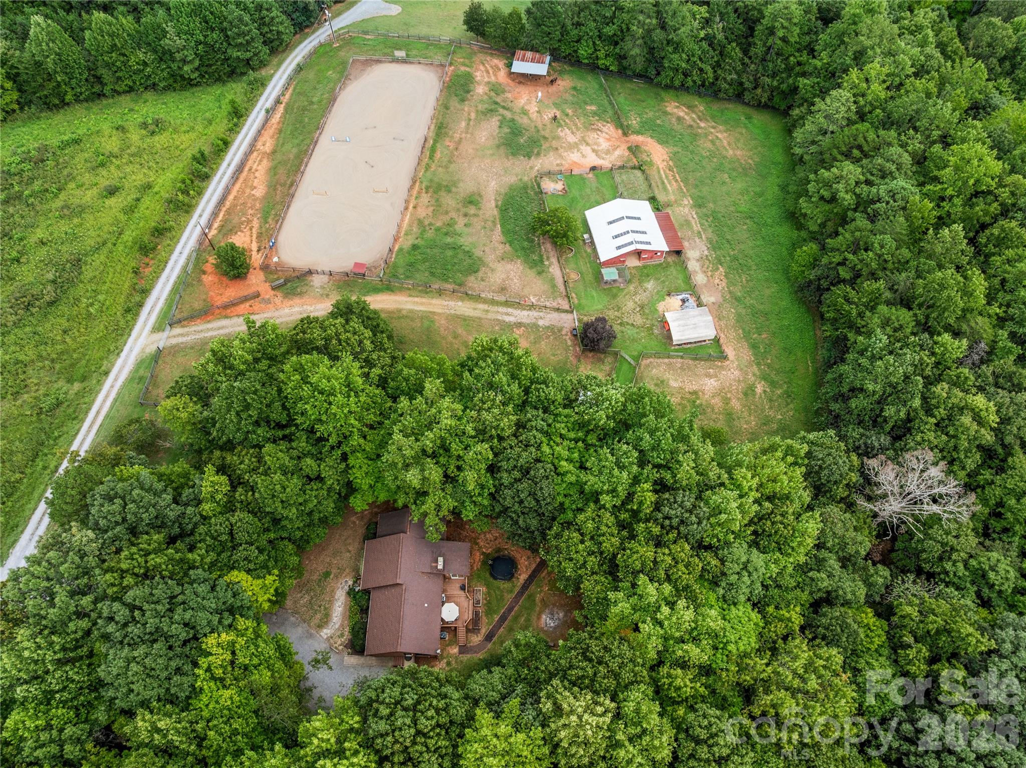 106 Palomino Trail is ready for your horses! - 160 Palomino Trail, Mount Holly