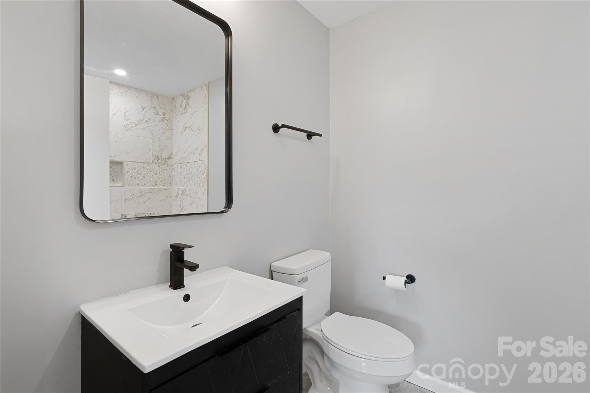 Single Family Residence at 7 Browndale Road, Asheville, photo 13 of 26