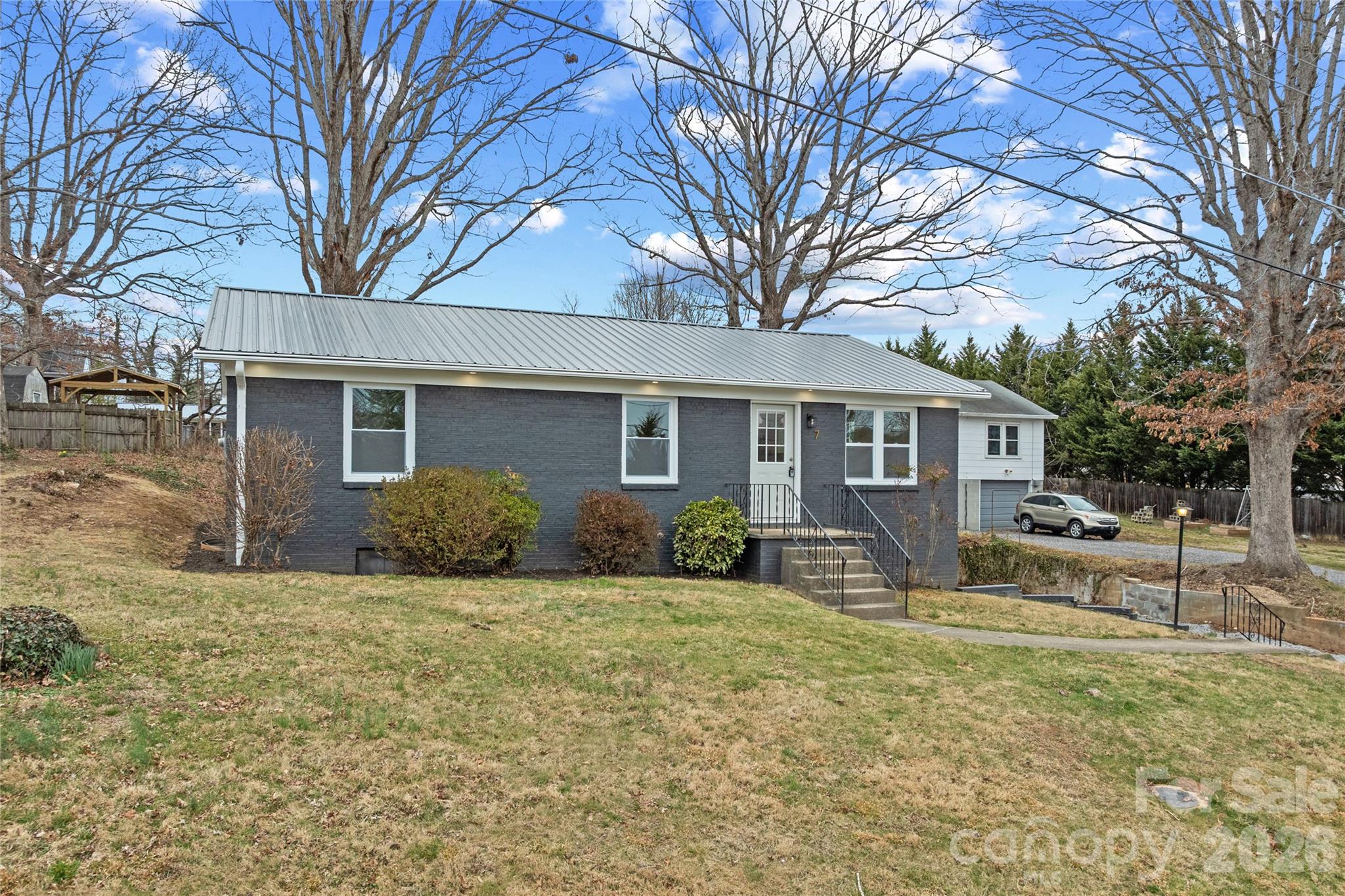 Single Family Residence at 7 Browndale Road, Asheville, photo 23 of 26