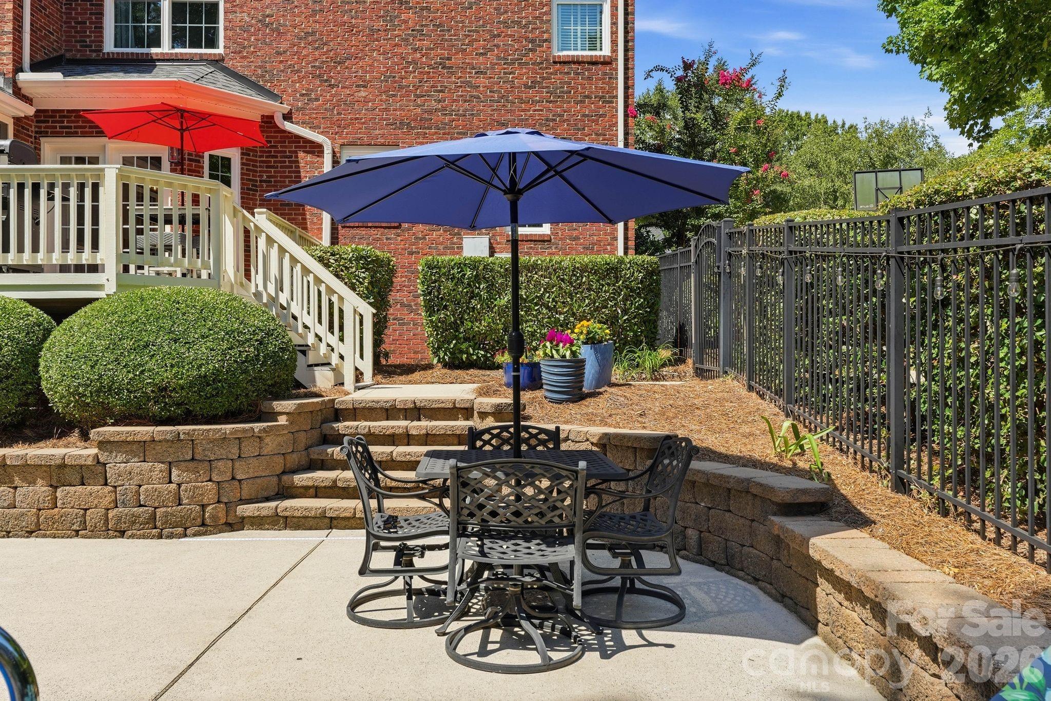 Single Family Residence at 4507 Rippling Cove Court, Denver, photo 24 of 38