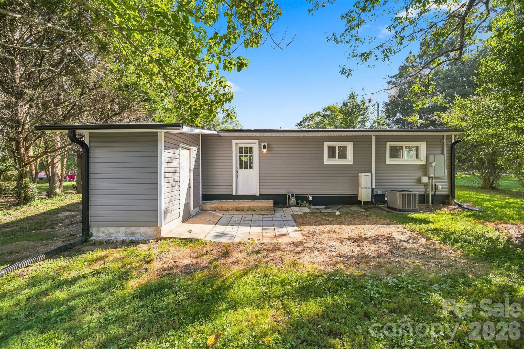 Single Family Residence at 2938 11th Avenue SW, Hickory, photo 25 of 29