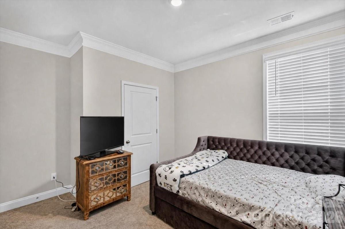 Single Family Residence at 166 Aviendha Lane, Troutman, photo 32 of 47