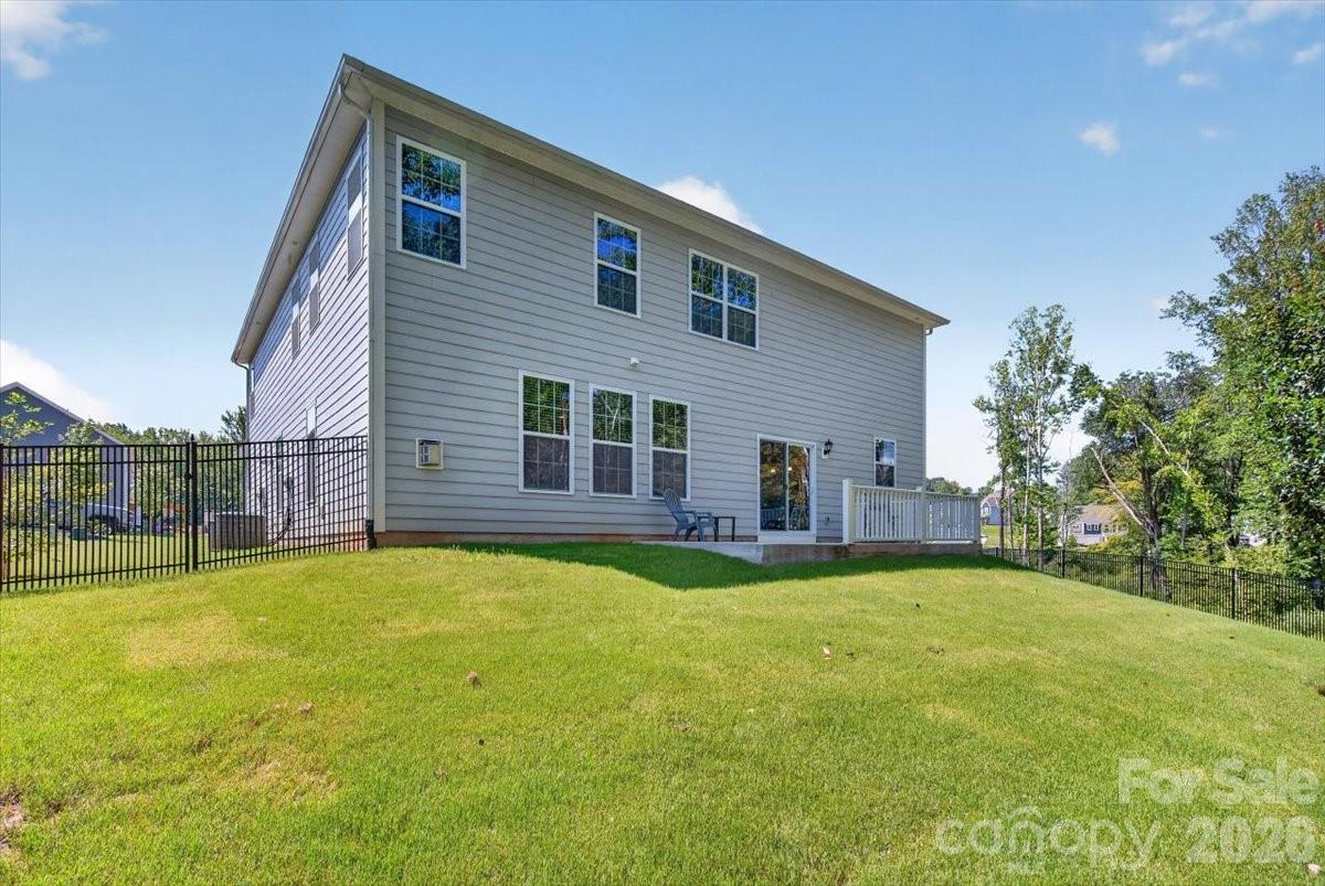 Single Family Residence at 166 Aviendha Lane, Troutman, photo 37 of 47
