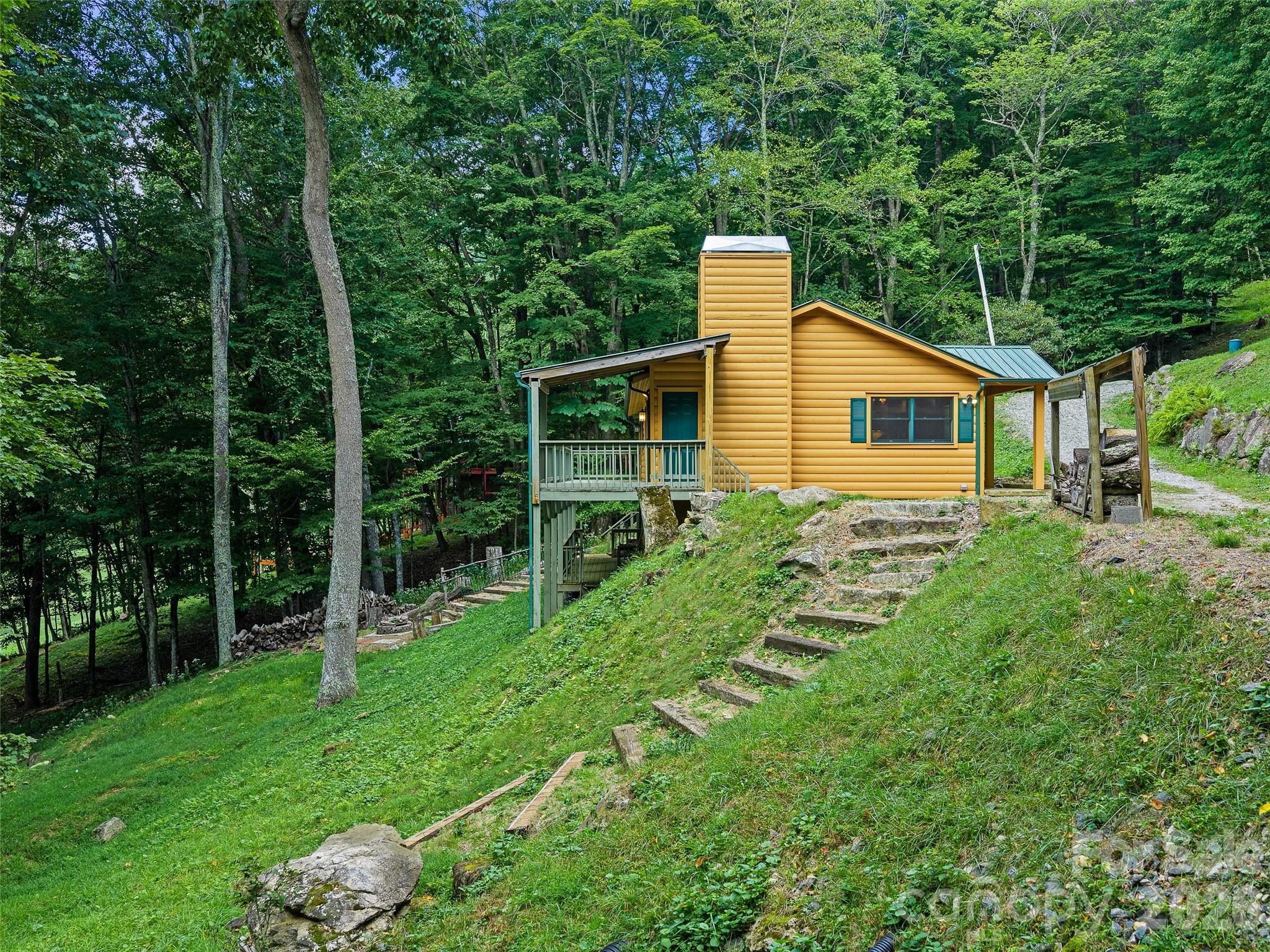 Single Family Residence at 73 Oak Ridge Court, Mars Hill, photo 2 of 44