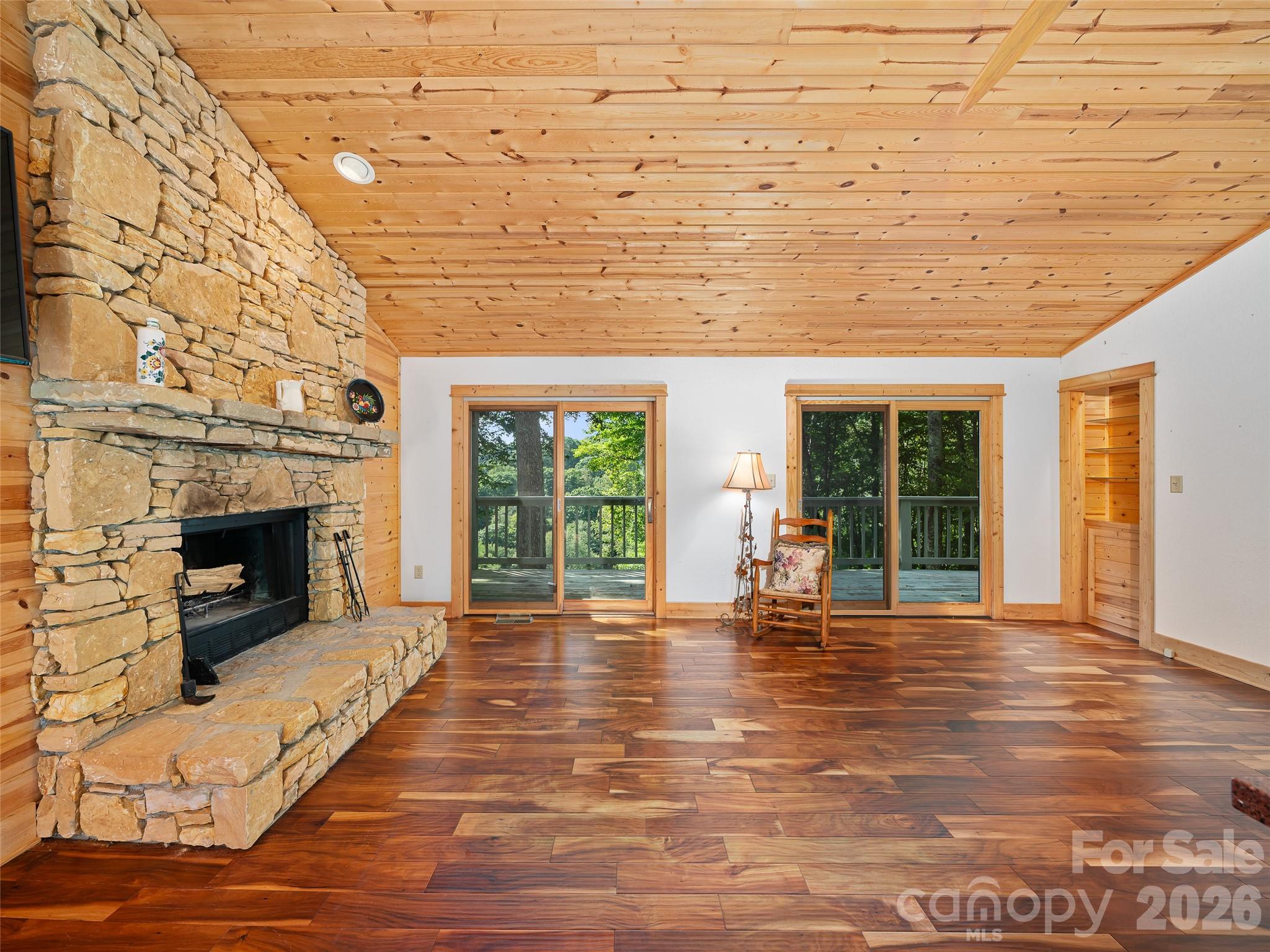 Single Family Residence at 73 Oak Ridge Court, Mars Hill, photo 5 of 44