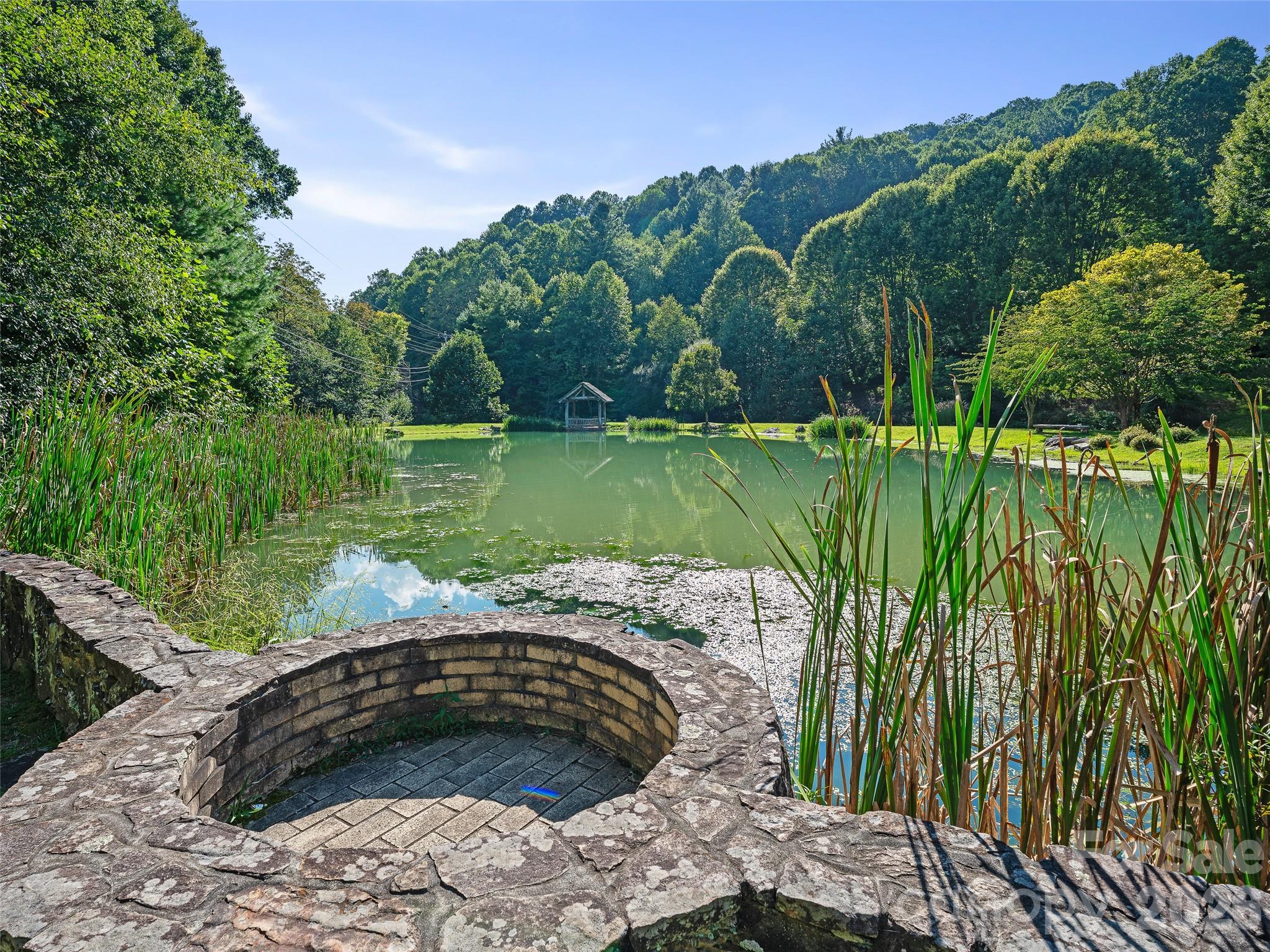 Trout Pond - 73 Oak Ridge Court, Mars Hill