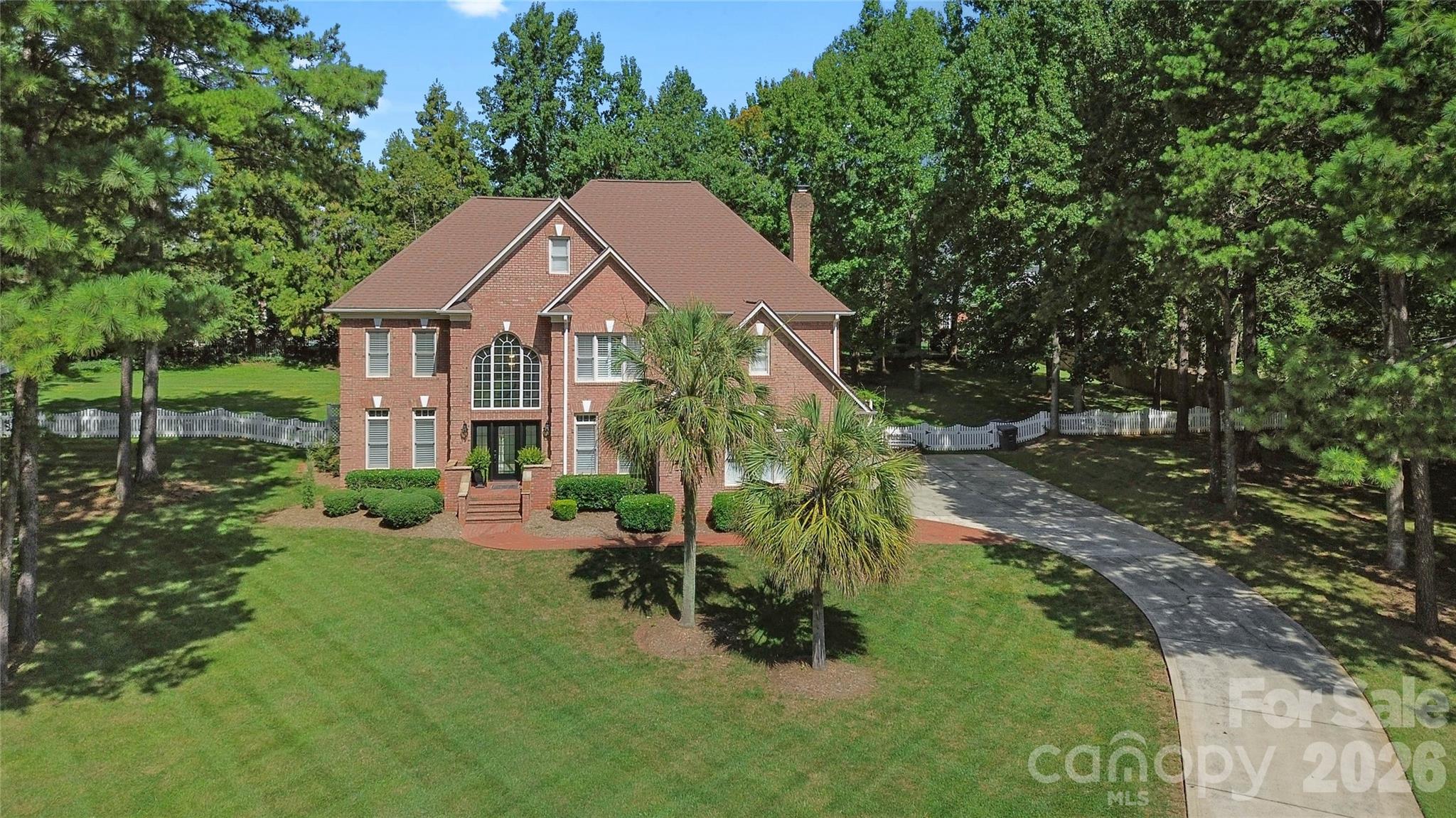 Single Family Residence at 6041 Bluebird Hill Lane, Matthews, photo 20 of 24