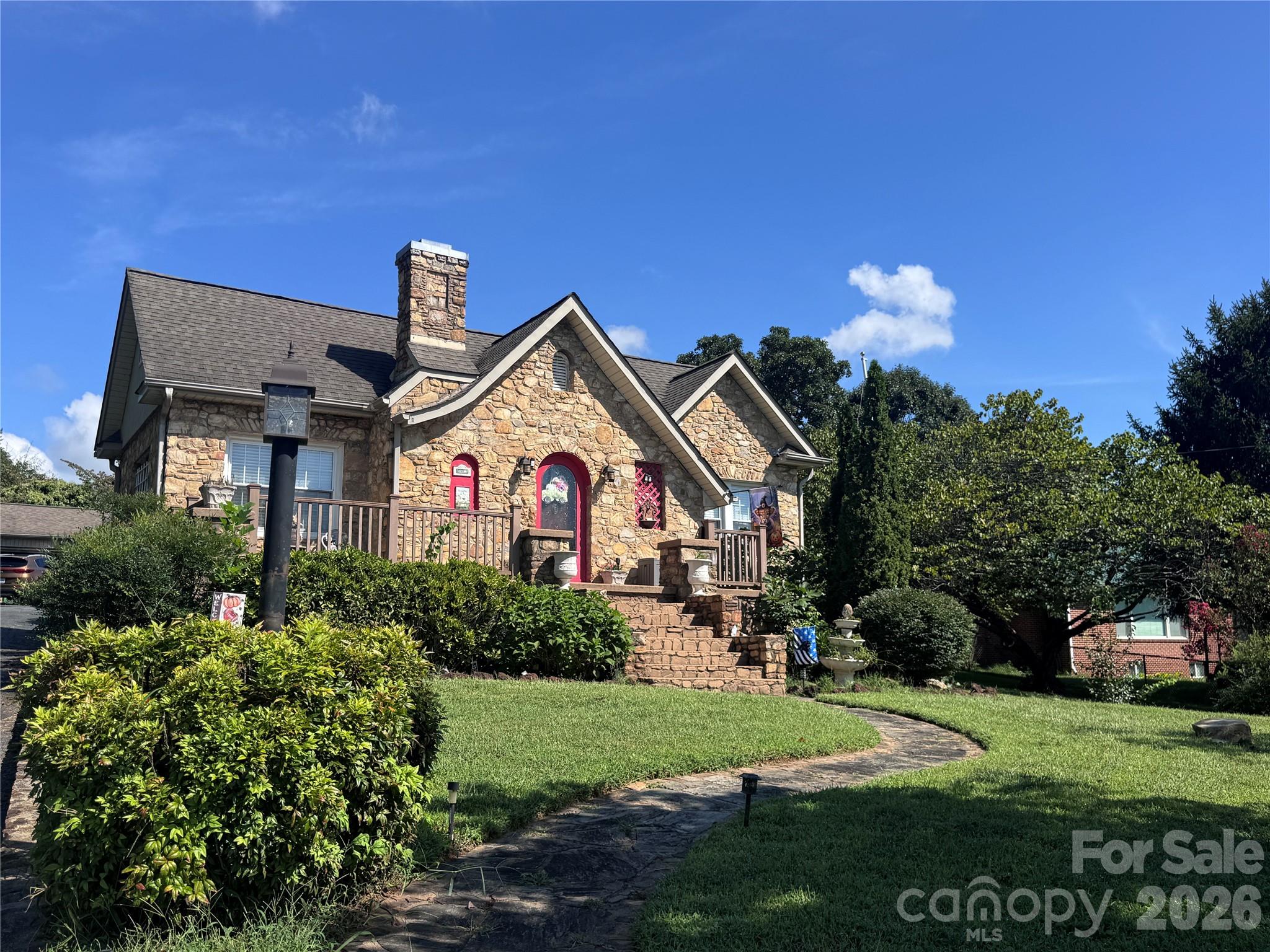 Front of house - 106 Myrtle Street, Morganton