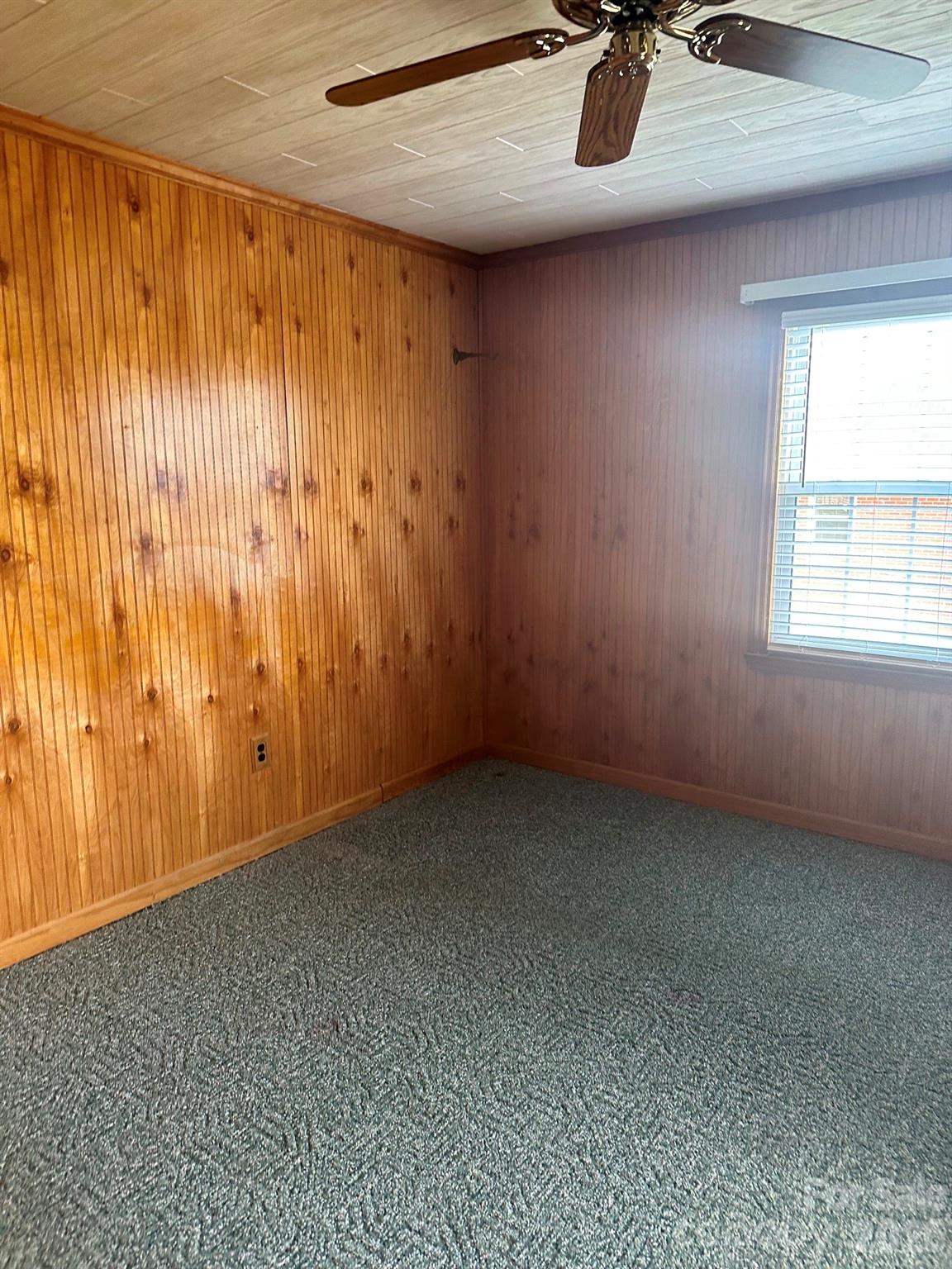 Owner's picture - Primary bedroom (empty) - 106 Myrtle Street, Morganton