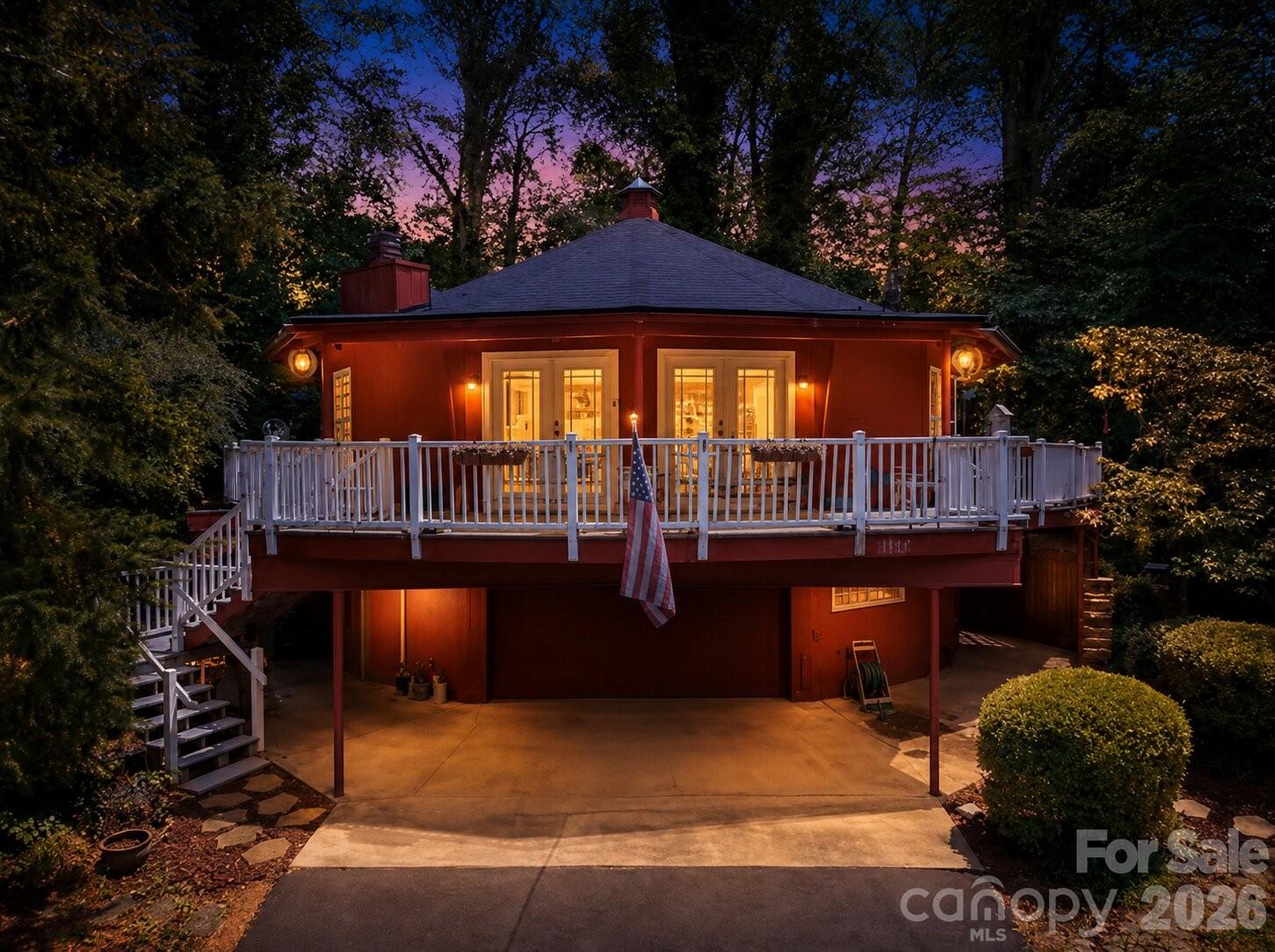 Single Family Residence at 1332 Fairway Drive, Newton, photo 5 of 38