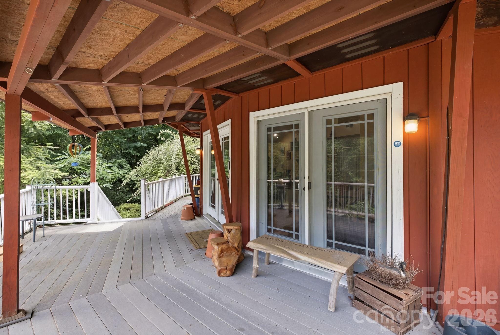 Single Family Residence at 1332 Fairway Drive, Newton, photo 7 of 38