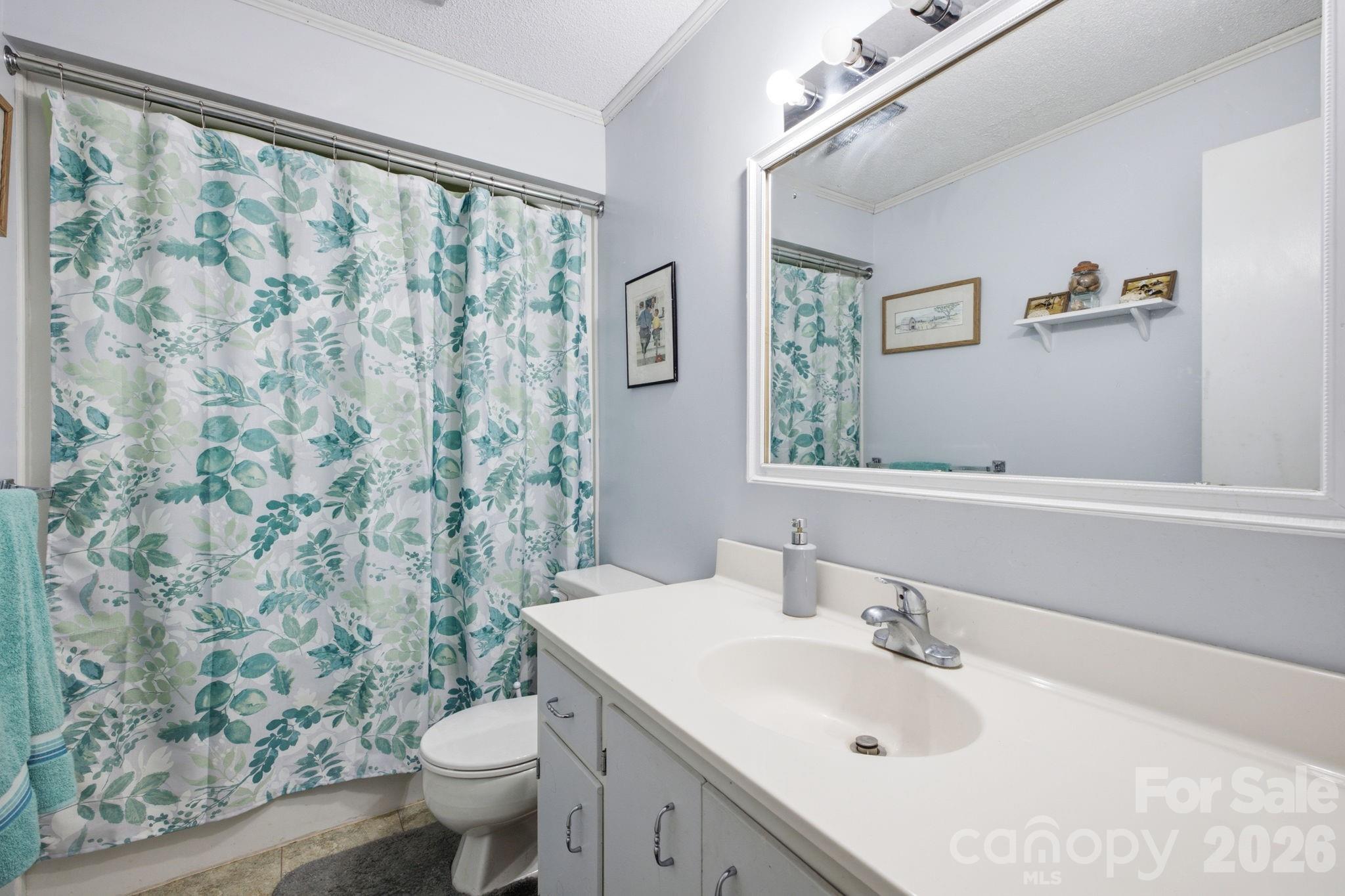 Single Family Residence at 1332 Fairway Drive, Newton, photo 22 of 38