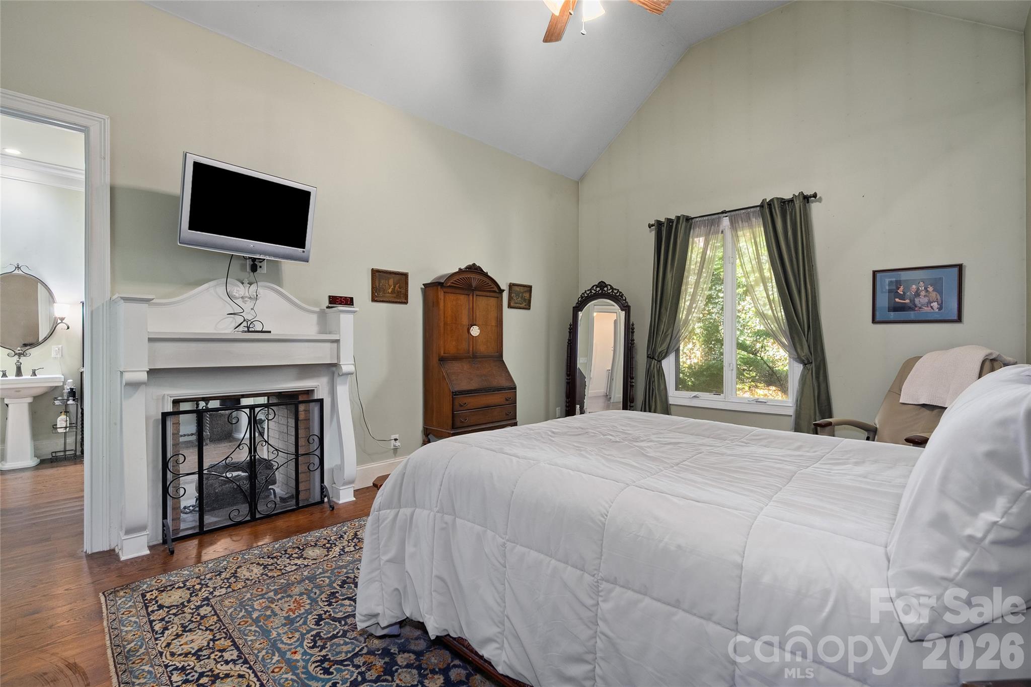 Primary Bedroom Suite - 598 Old Toll Road, Asheville