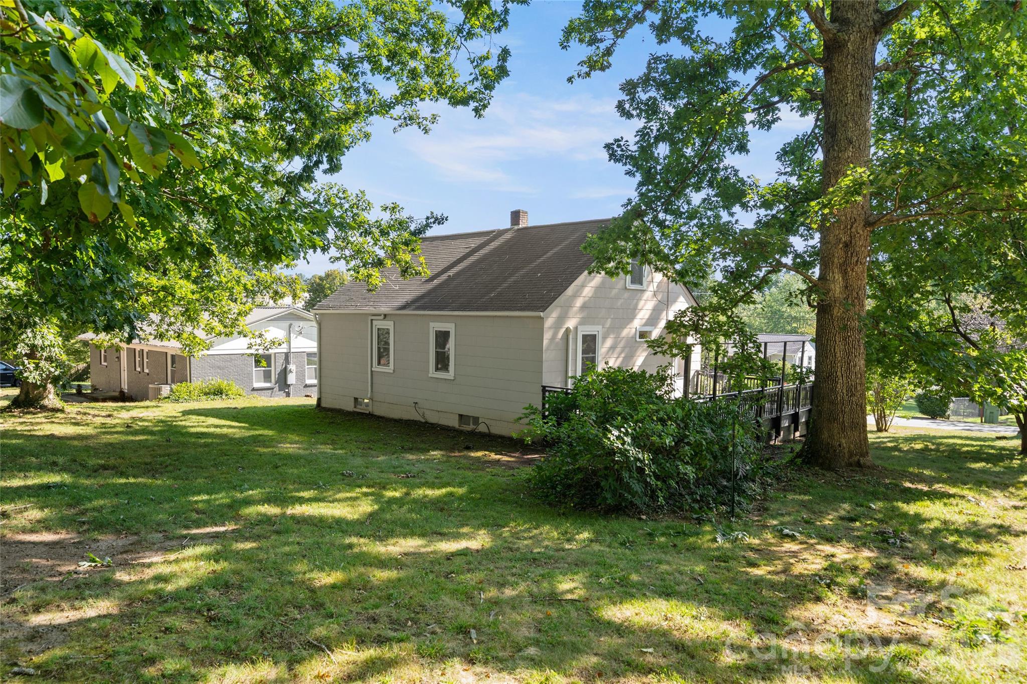 Single Family Residence at 13 Browndale Road, Asheville, photo 23 of 29