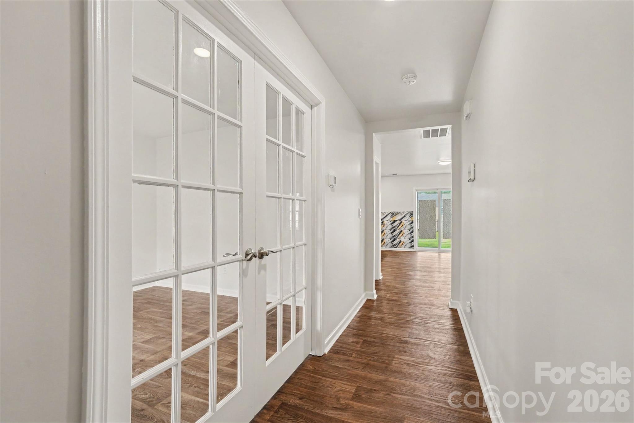Single Family Residence at 404 Berrybeth Circle, China Grove, photo 5 of 26
