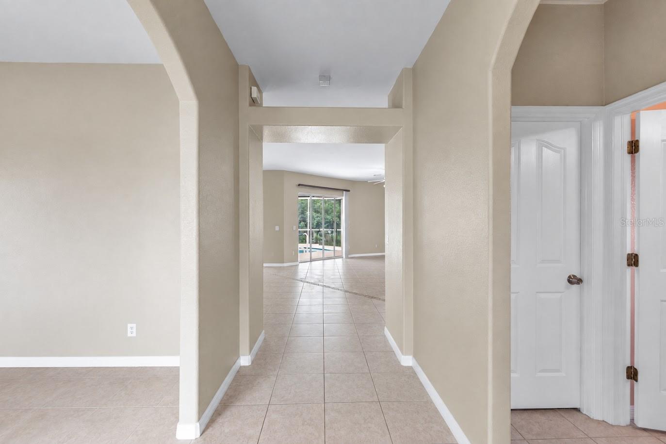 Single Family Residence at 2260 ZUYDER TER, NORTH PORT, photo 14 of 38