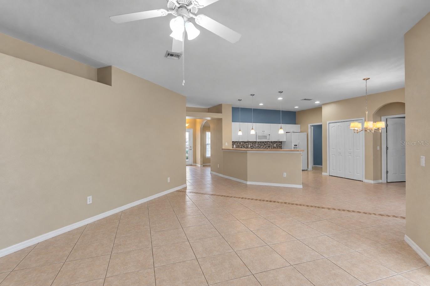 Single Family Residence at 2260 ZUYDER TER, NORTH PORT, photo 19 of 38